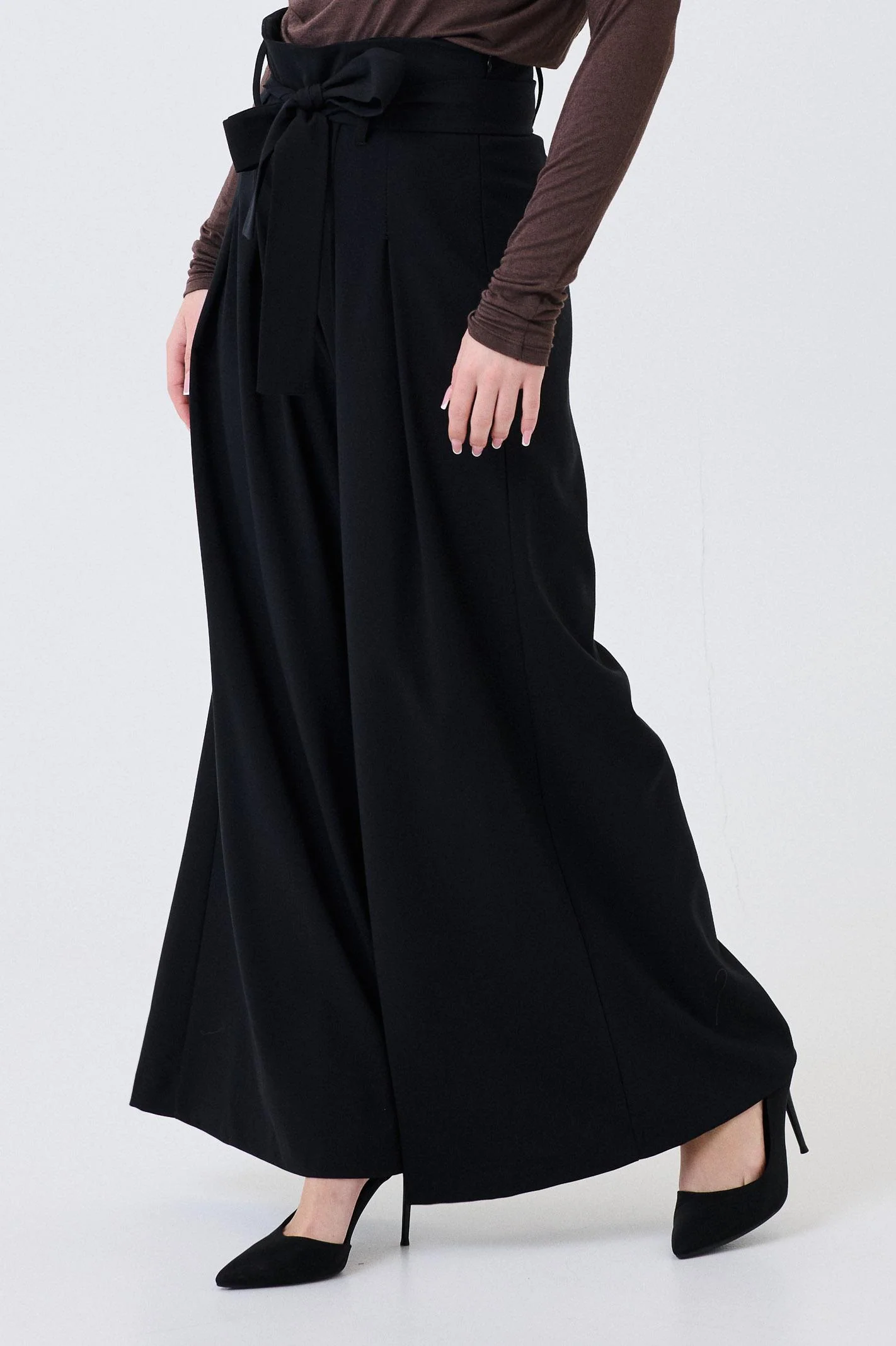 Pantalone a palazzo Armoire nero con pinces - Image 2