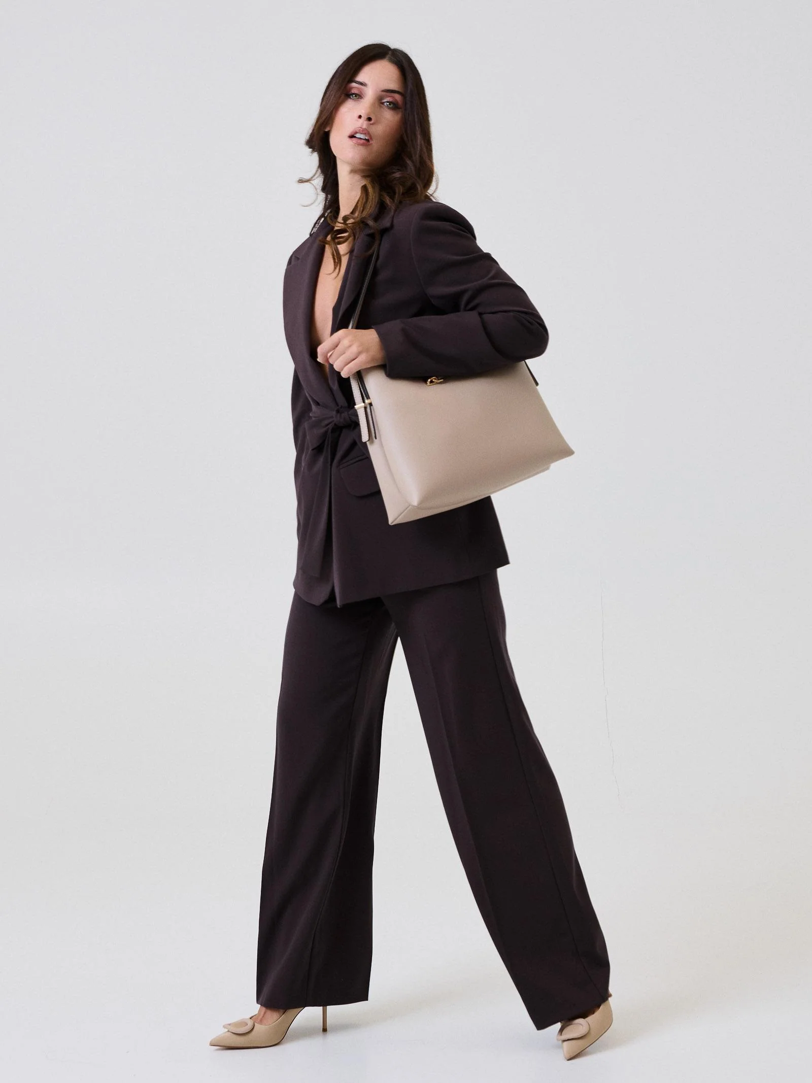 Pantalone a palazzo Armoire vino - Image 4