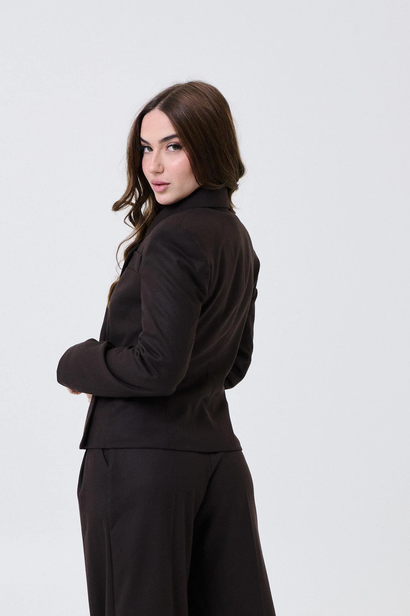 Blazer corto Armoire moro - Image 3