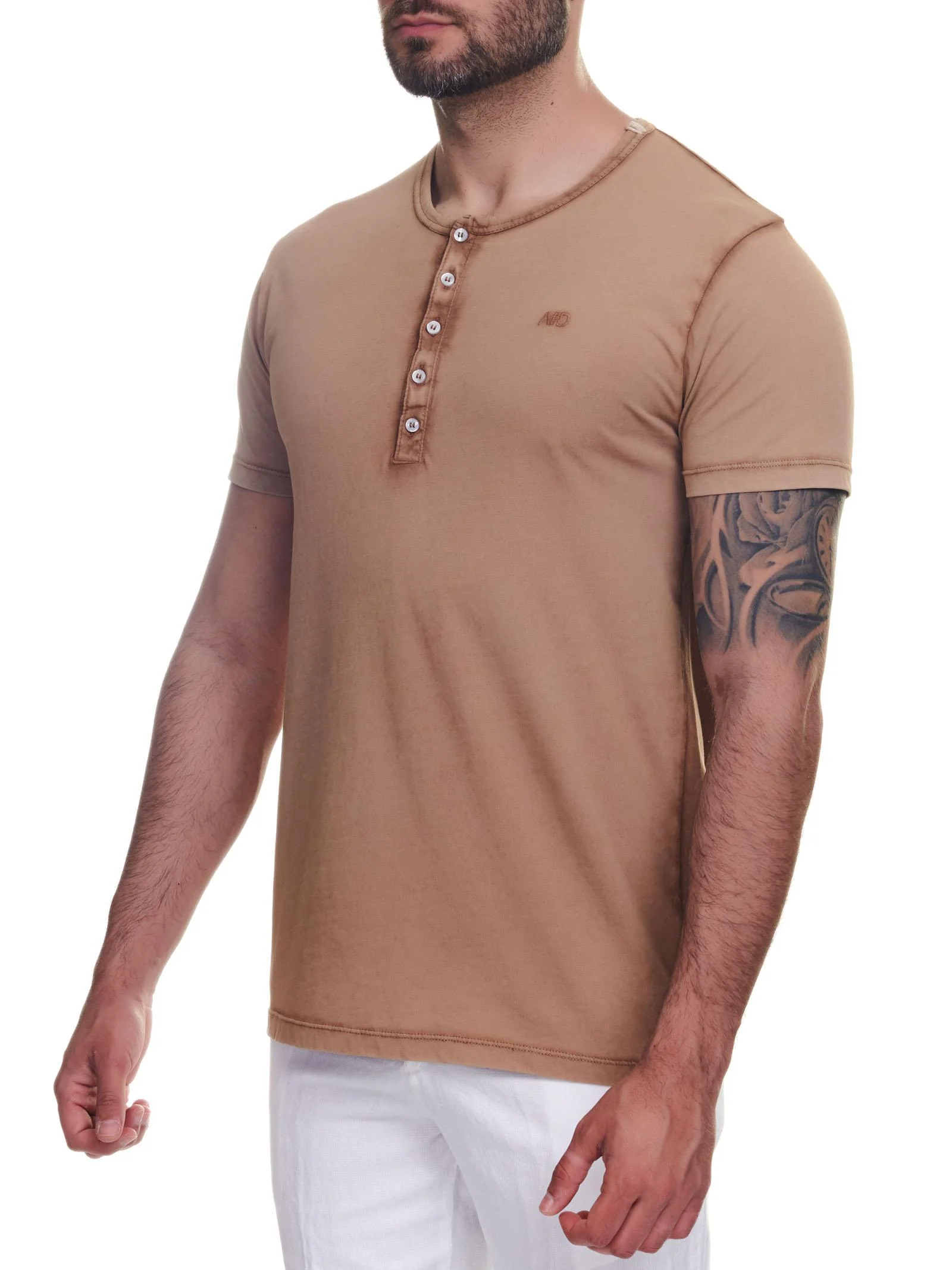 T-shirt beige con bottoncini - Image 2