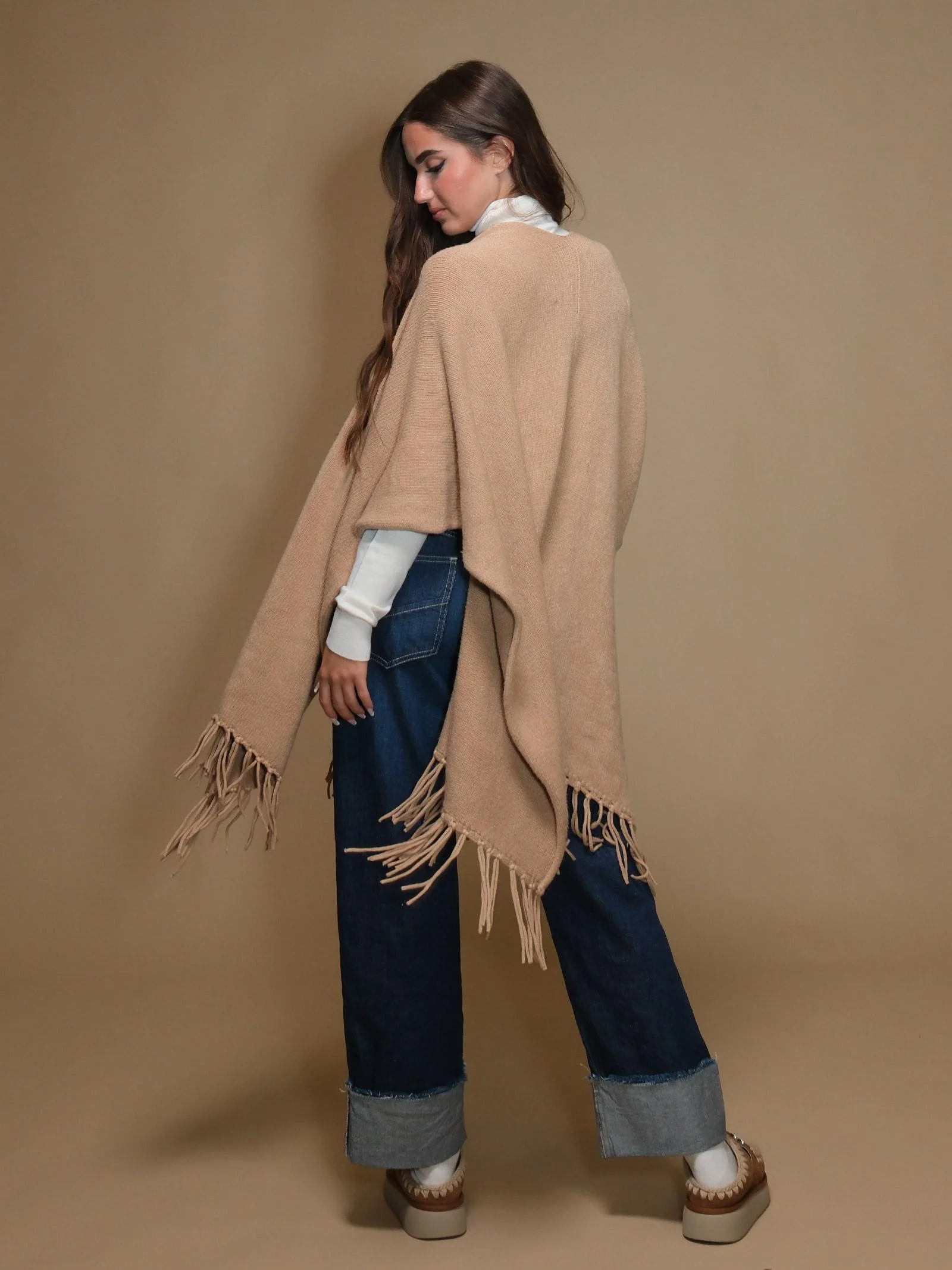 Cardigan Armoire con frange mandorla - Image 3