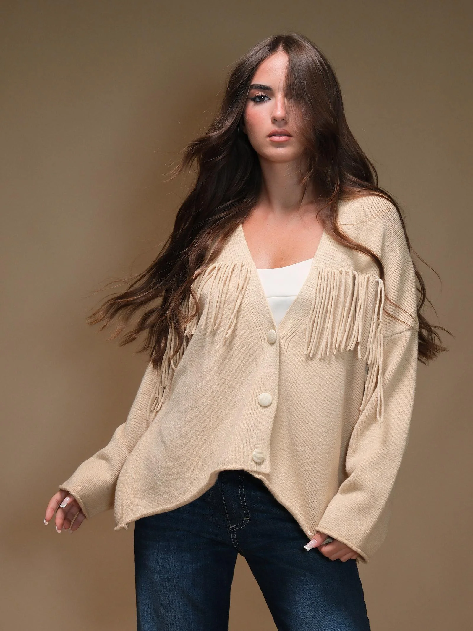 Cardigan Armoire over dettagli frange mandorla