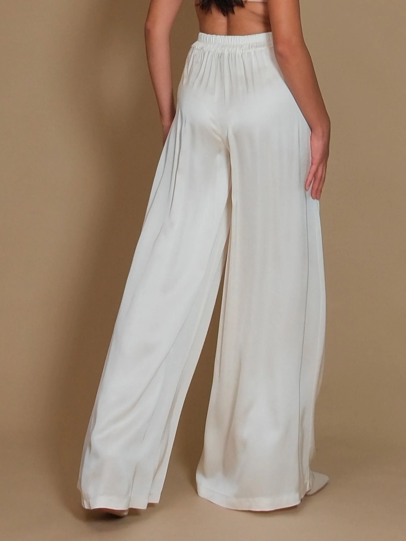 Pantalone a palazzo Armoire burro satinato con pinces - Image 3