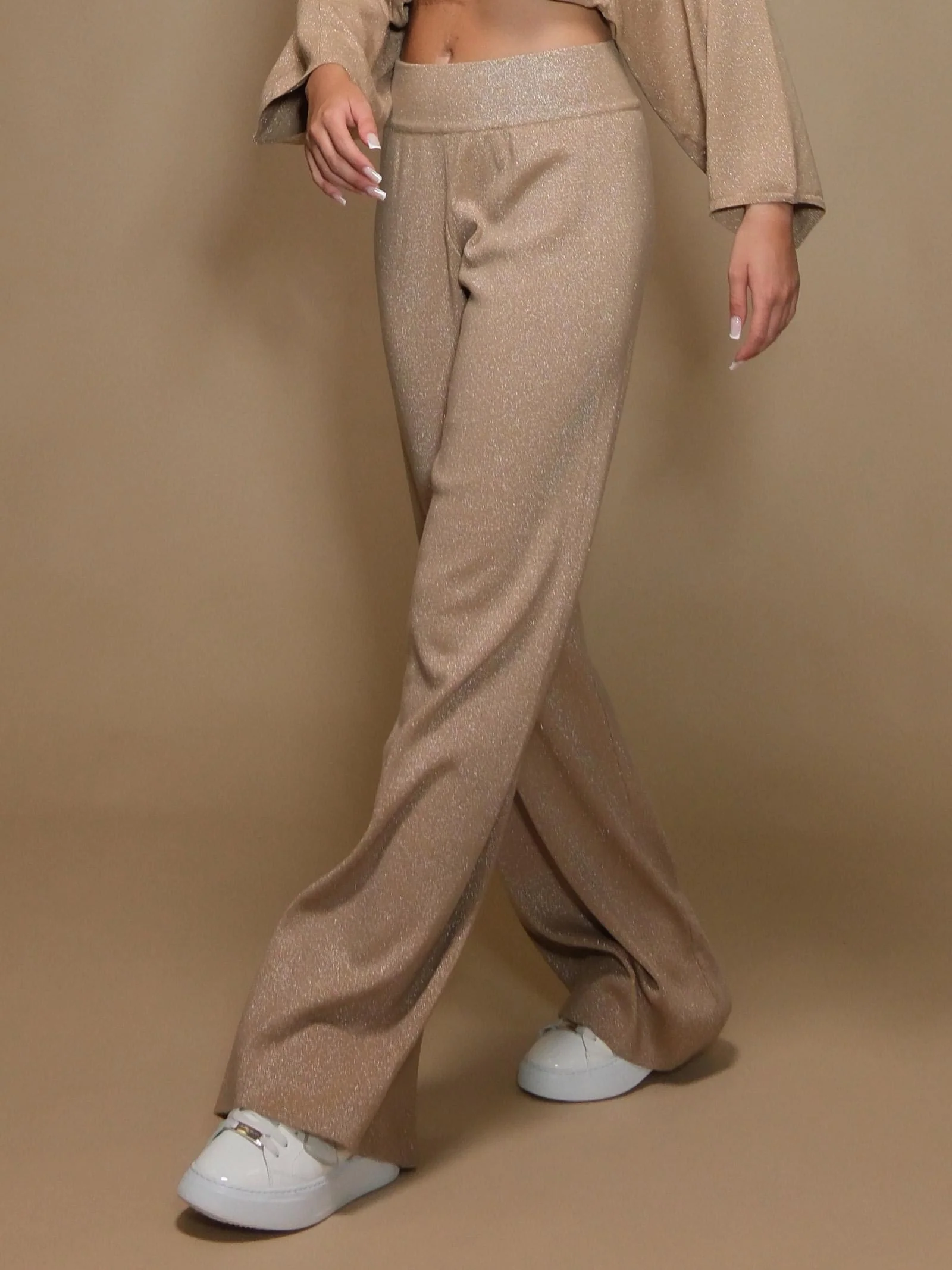 Pantaloni Armoire in maglia lurex mandorla - Image 2