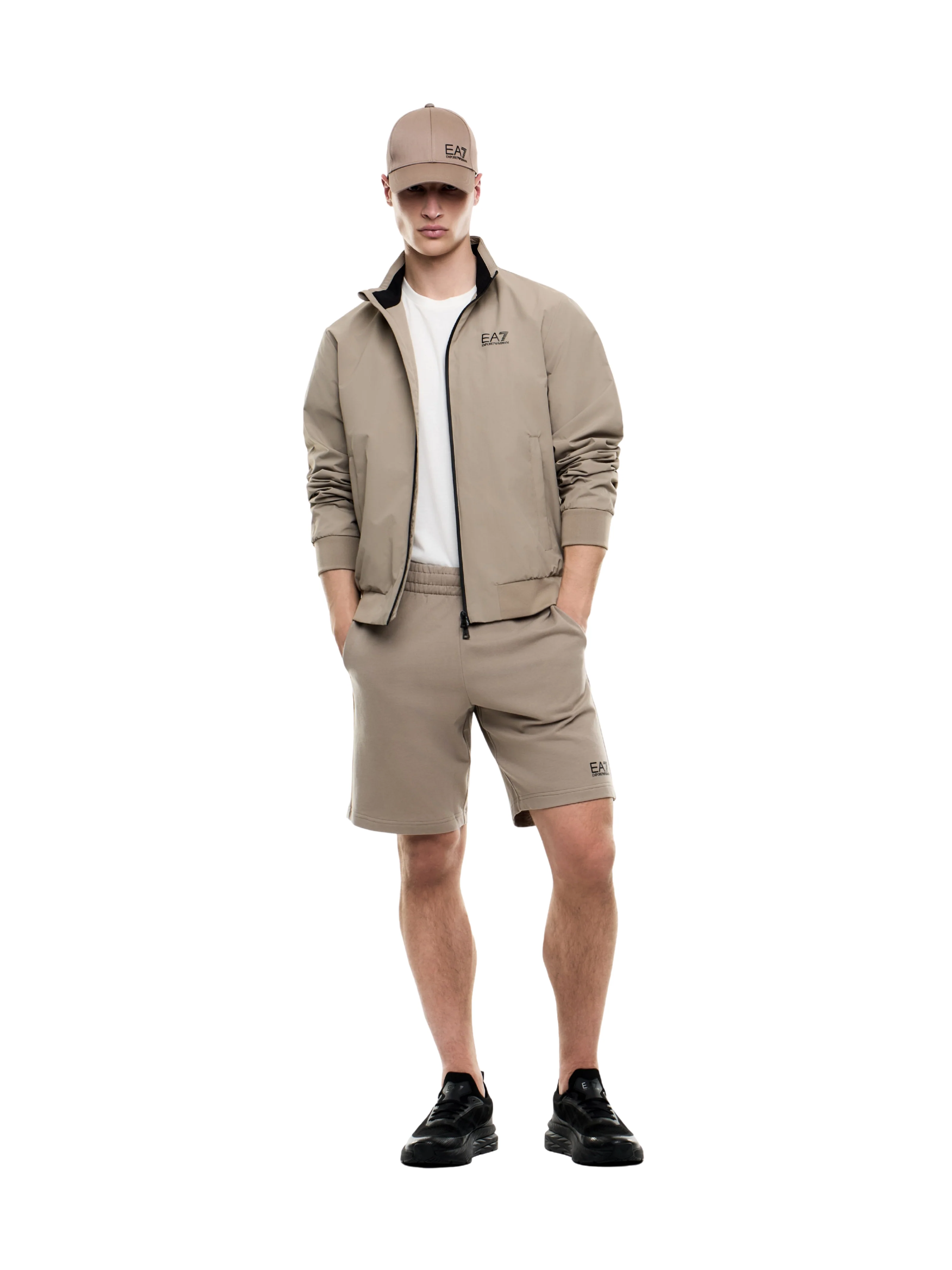 Bermuda Armani EA7 beige - Image 5