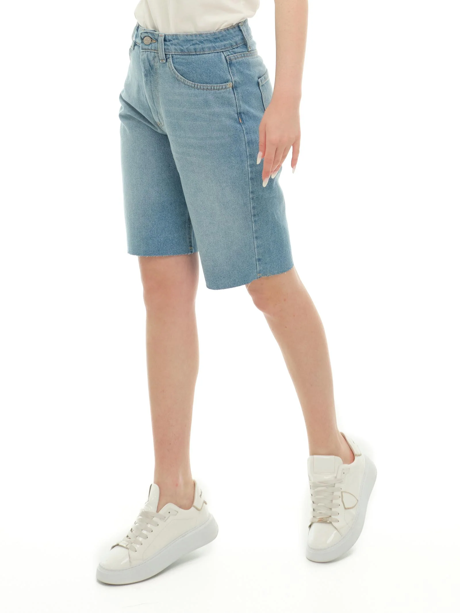 Bermuda Haveone in denim - Image 2