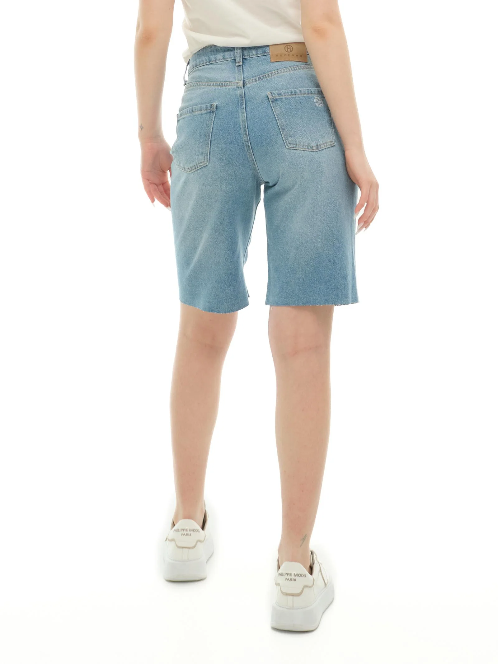 Bermuda Haveone in denim - Image 3