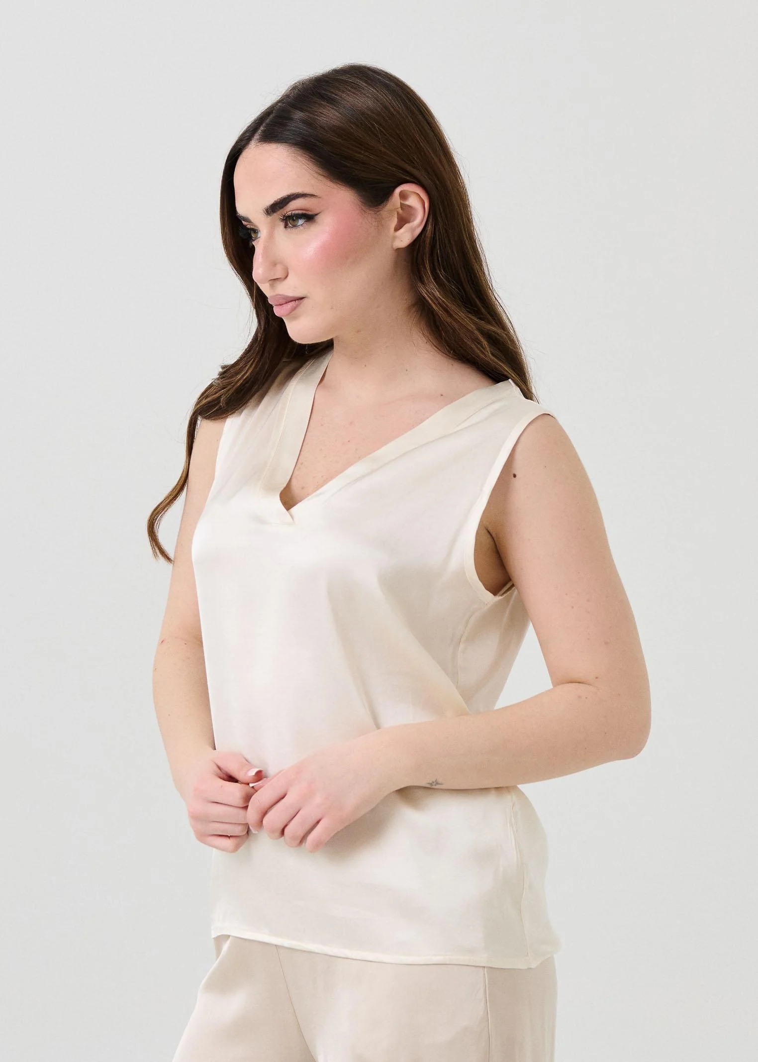 Blusa a giro maniche Armoire burro - Image 2