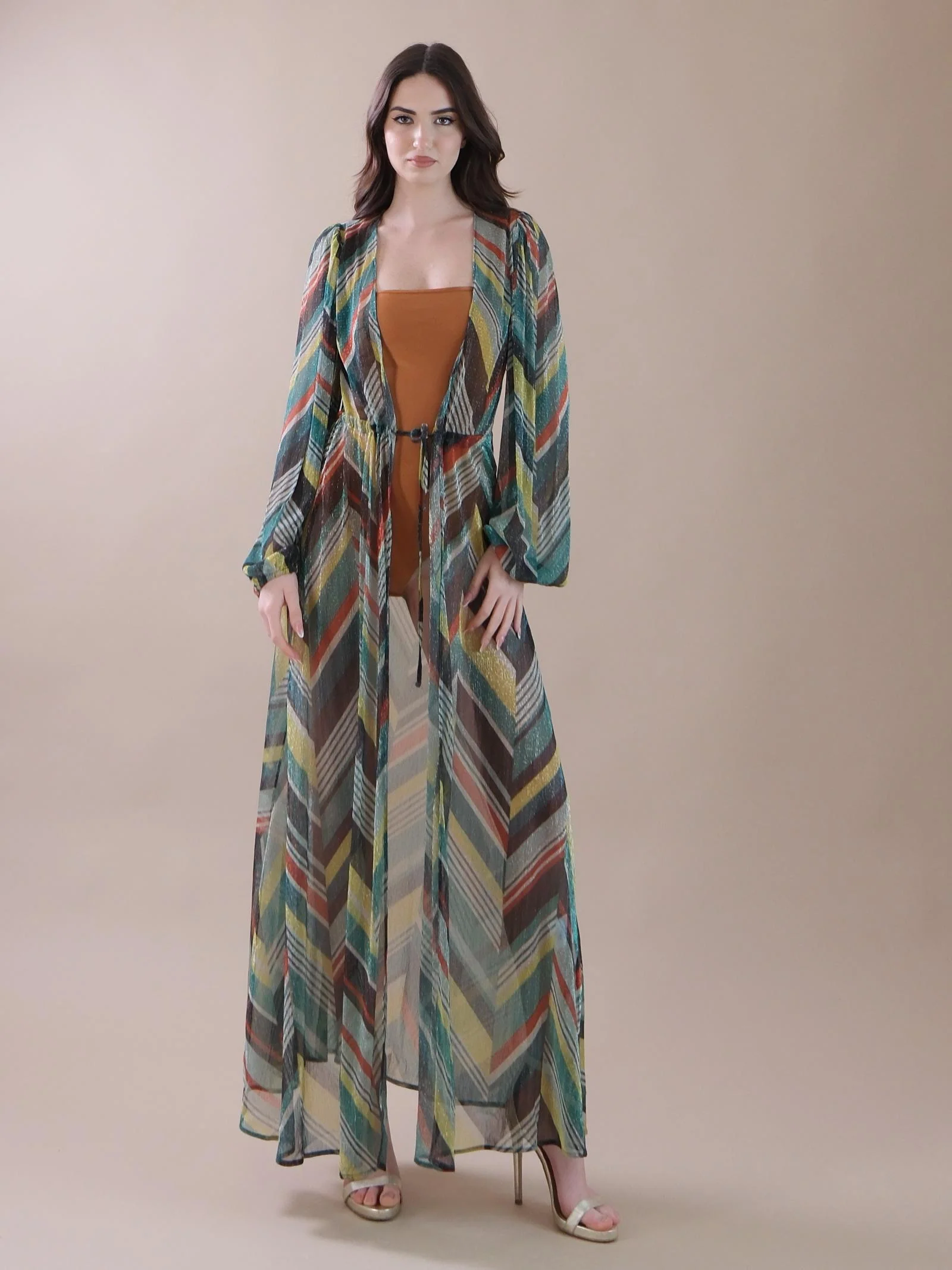 Kimono lungo a fantasia astratta con coulisse