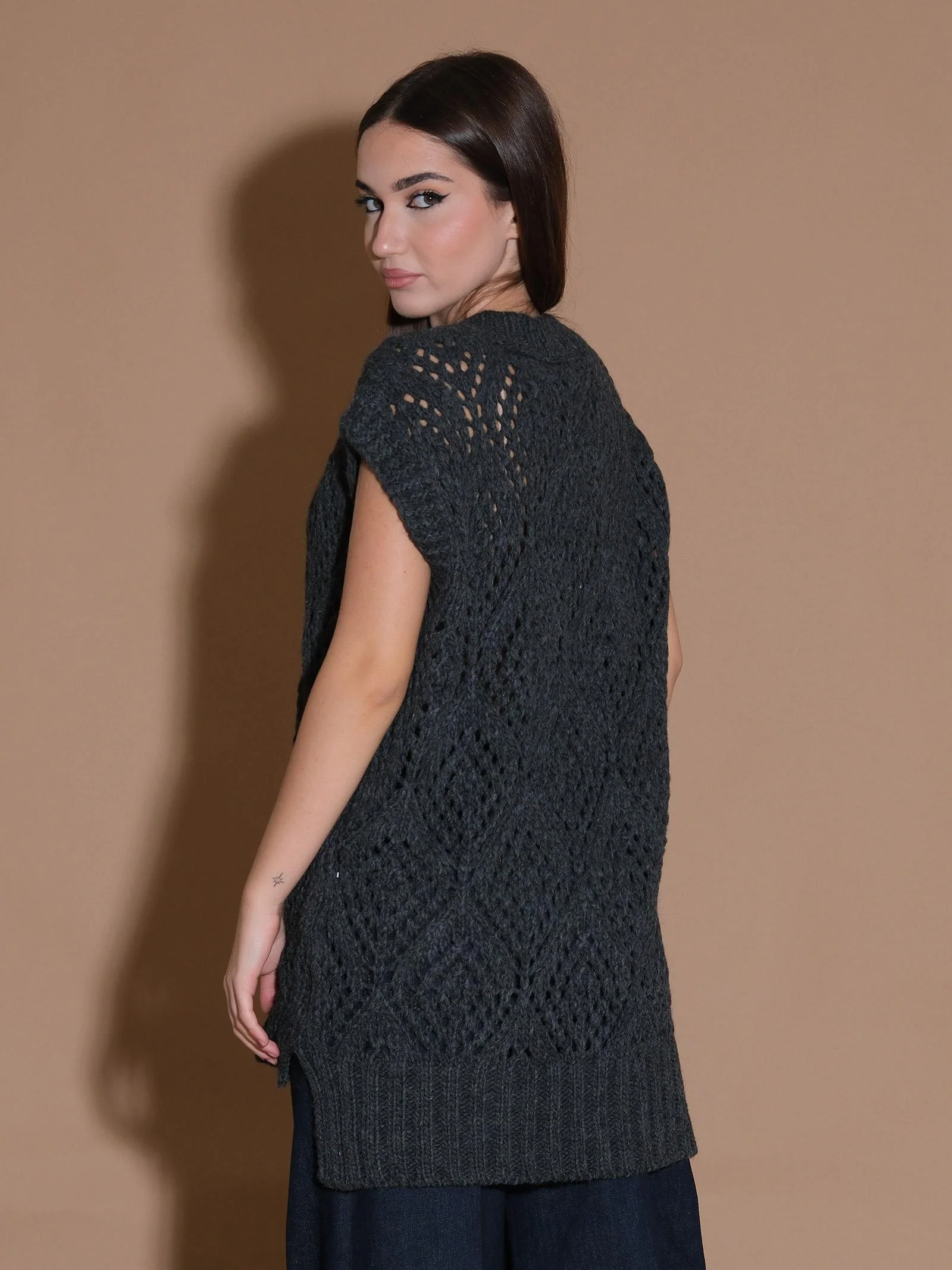 Maglione gilet over forato antracite - Image 3