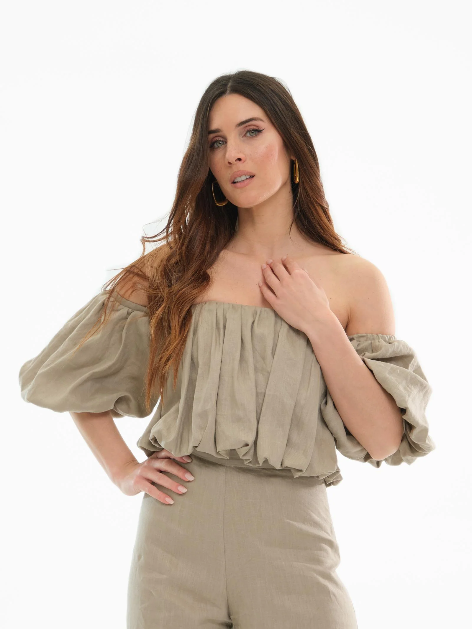 Top cropped Bohemian Vì taupe monospalla