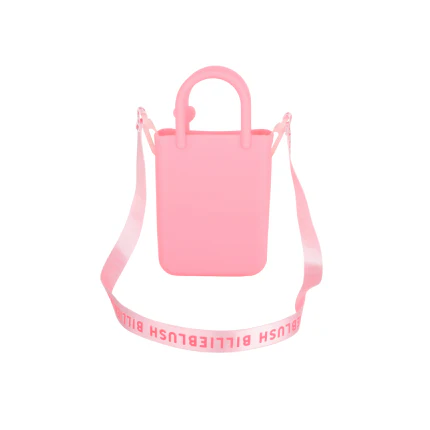 Borsa in gomma Billie Blush rosa con charms - Image 2