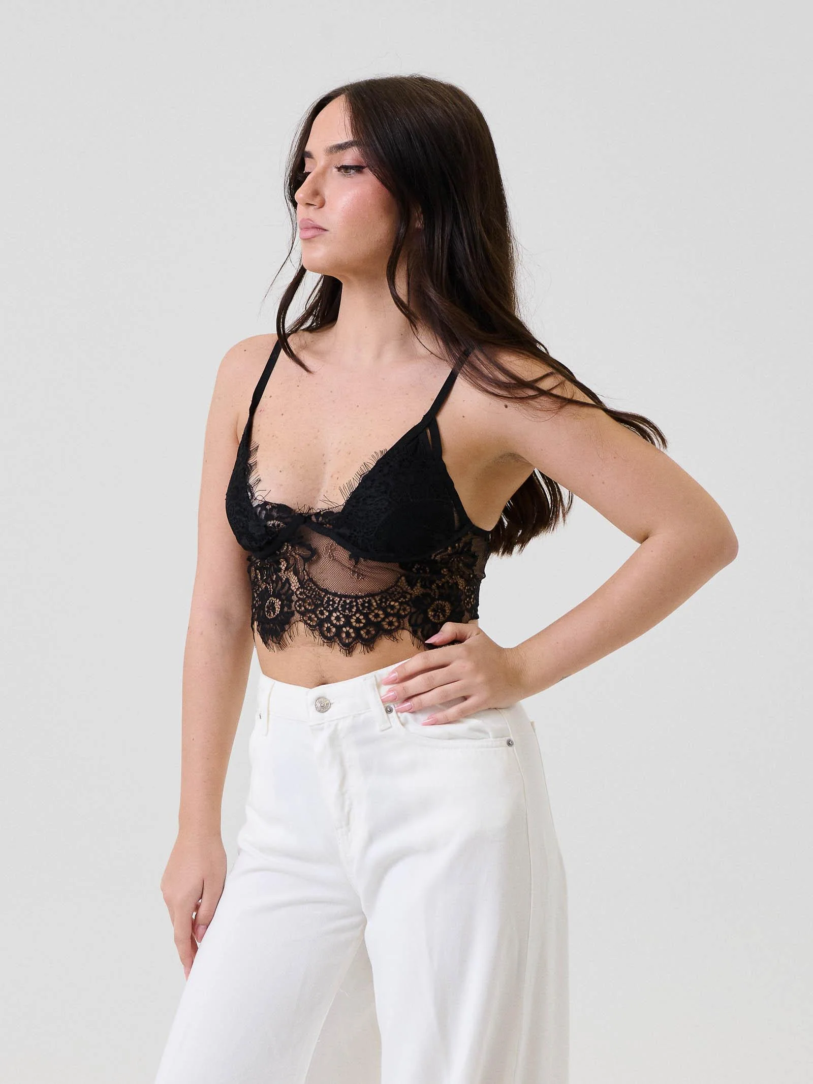 Bralette Haveone nero in pizzo - Image 2