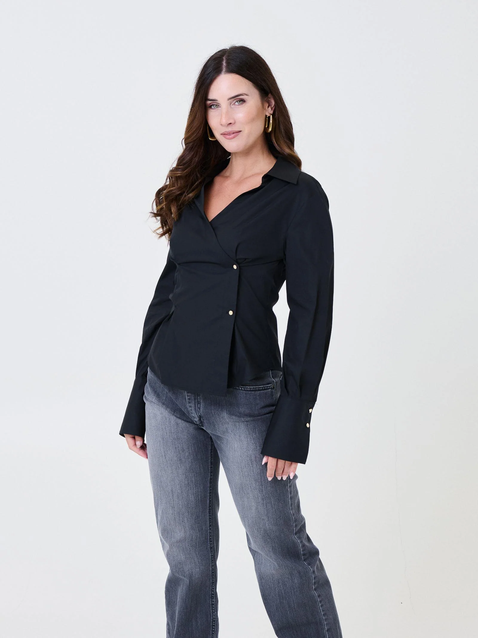 Camicia asimmetrica Imperial nera con chiusura laterale - Image 4