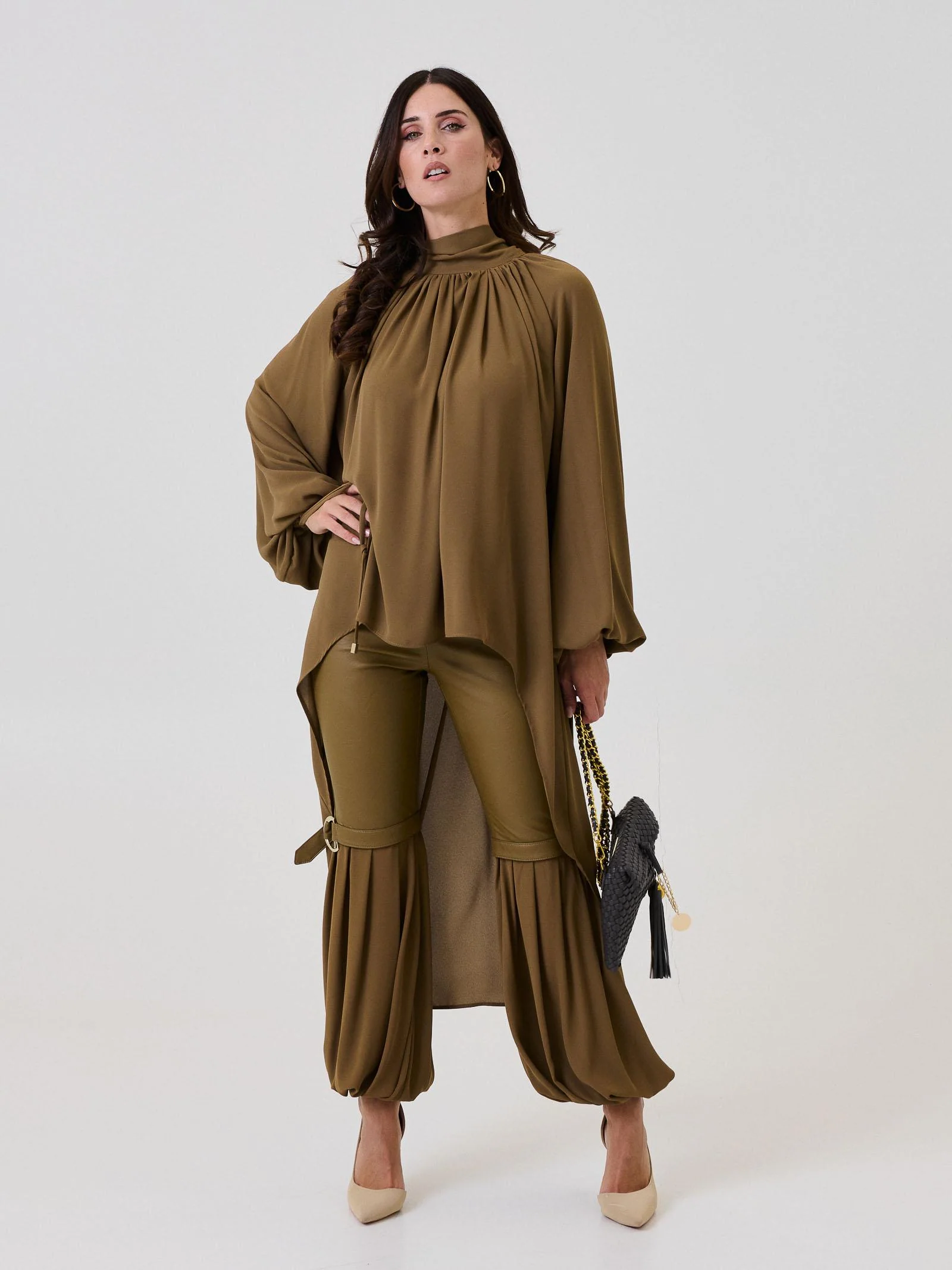 Camicia con drappeggio asimmetrico Bohemian Vì verde militare - Image 5