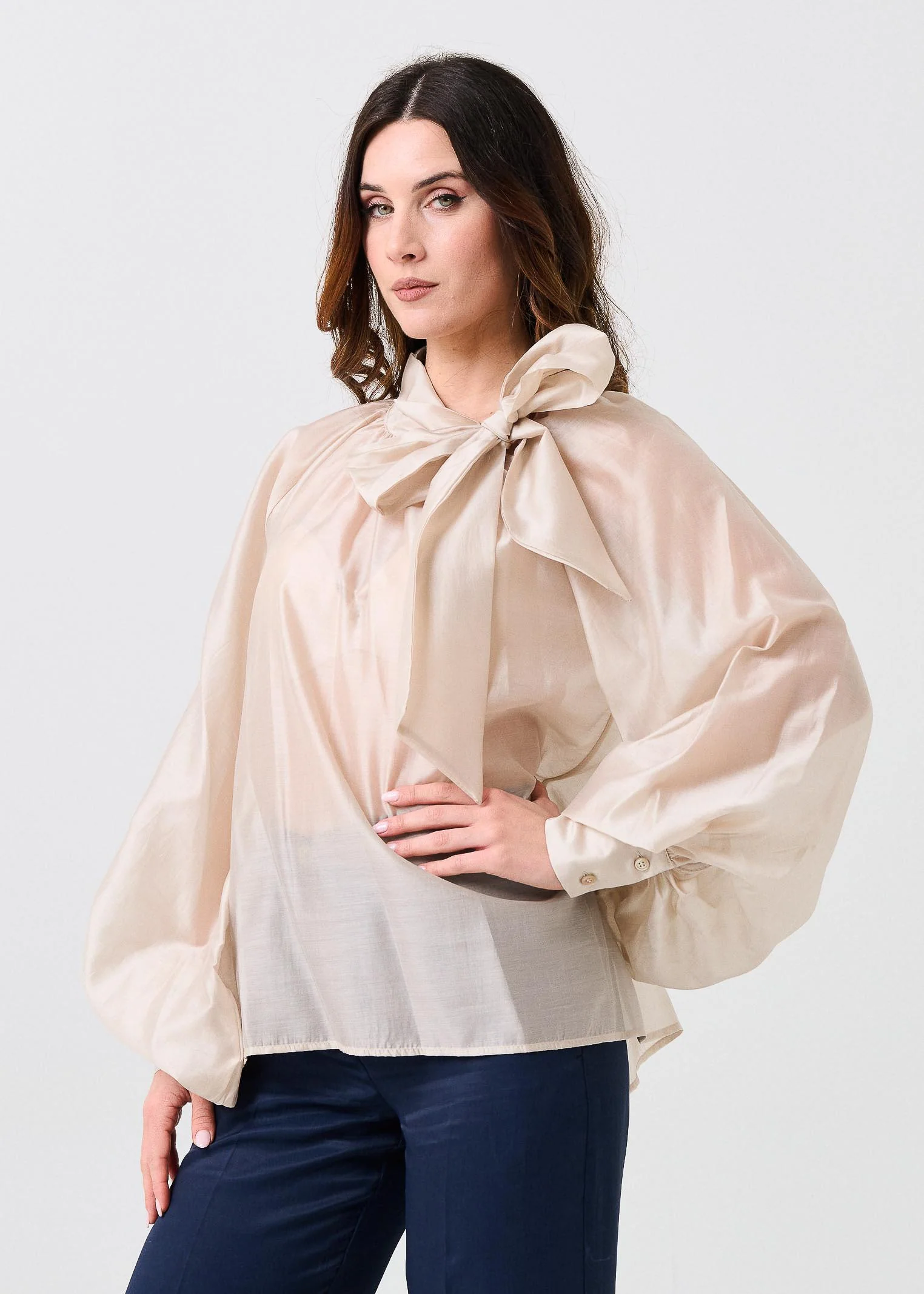 Camicia Vicolo mandorla con fiocco - Image 3