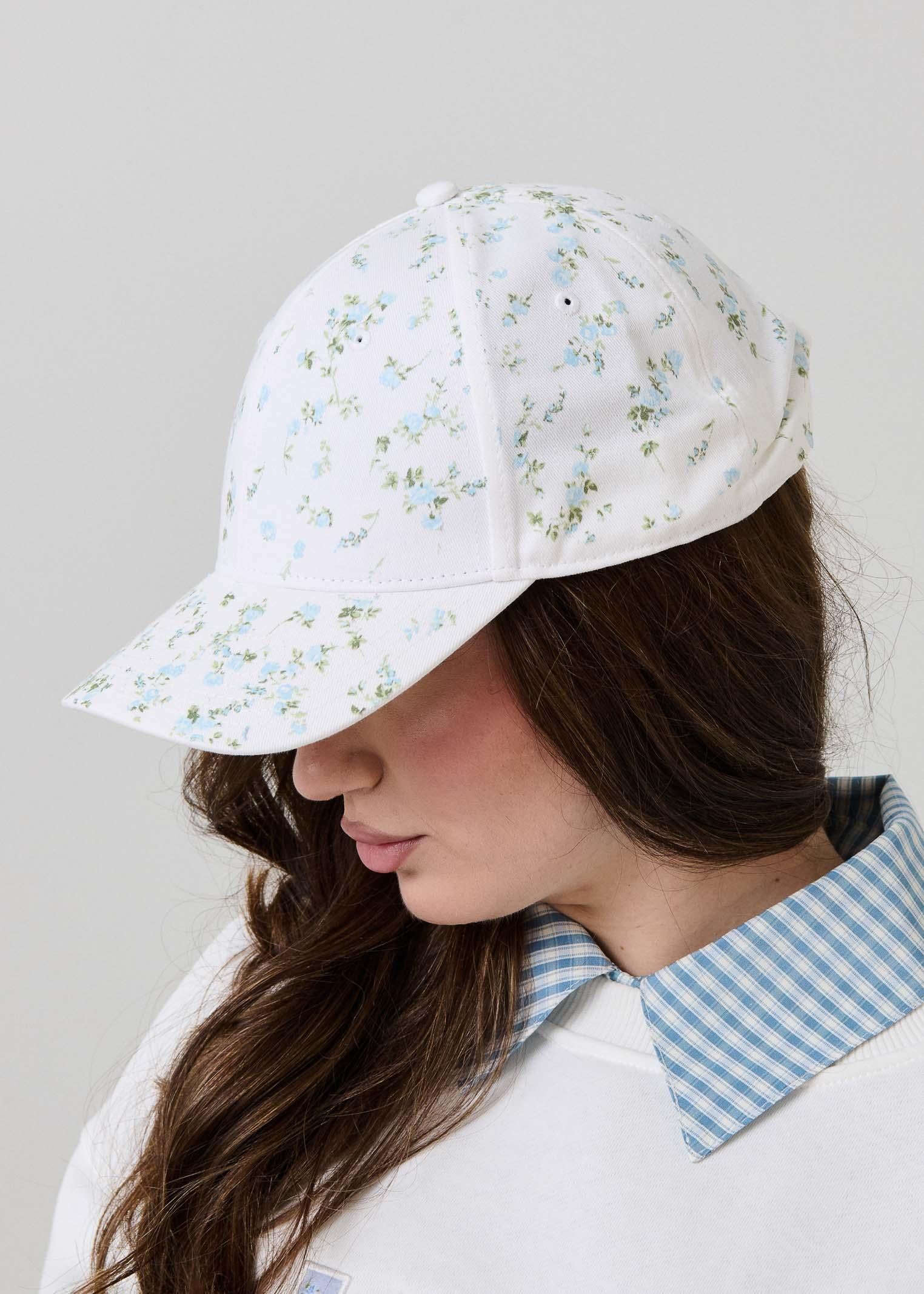 Cappello con visiera Vicolo bianco con fiorellini all over azzurri - Image 2