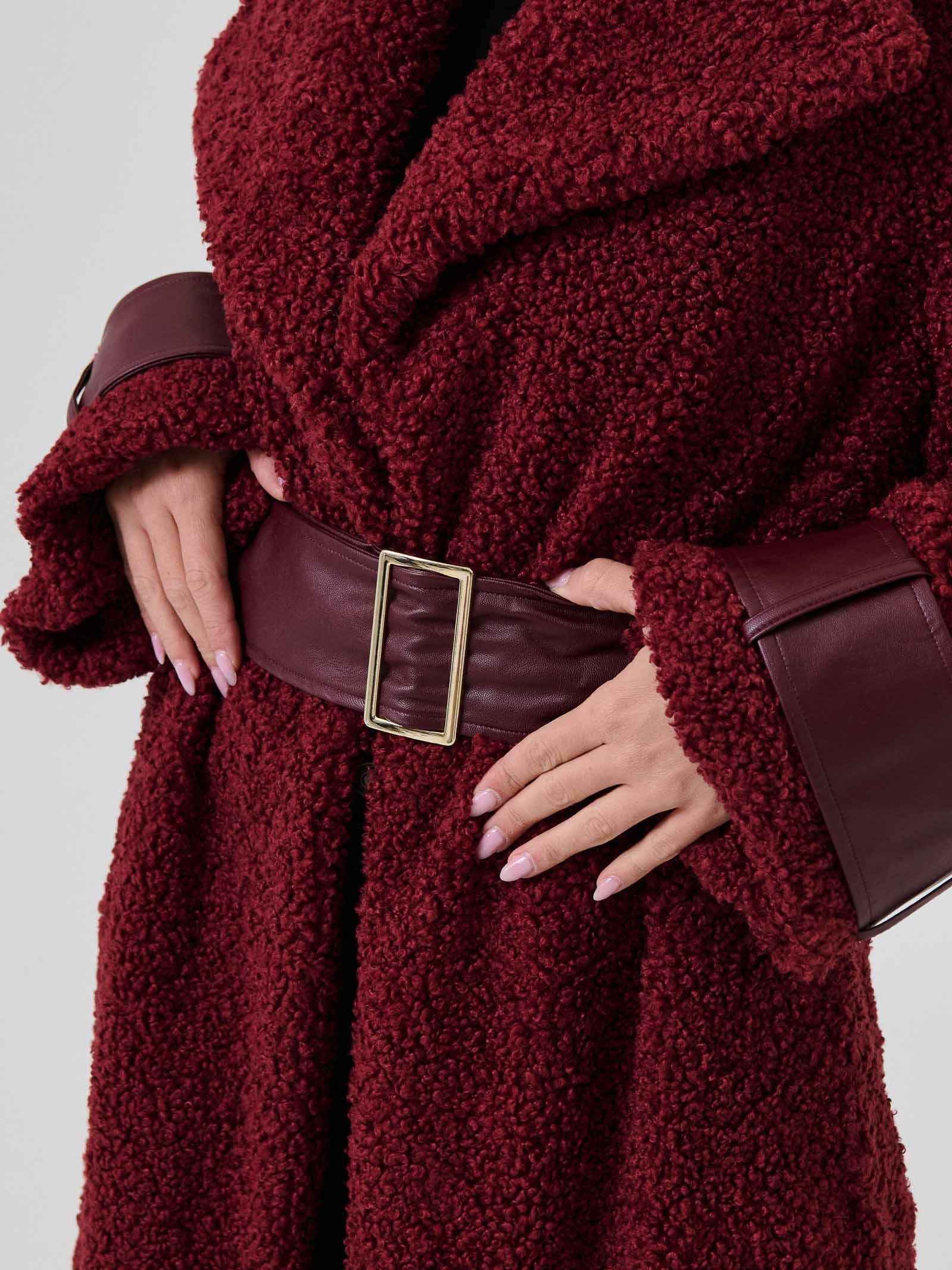 Cappotto teddy Silence Limited bordeaux con dettagli in pelle - Image 4