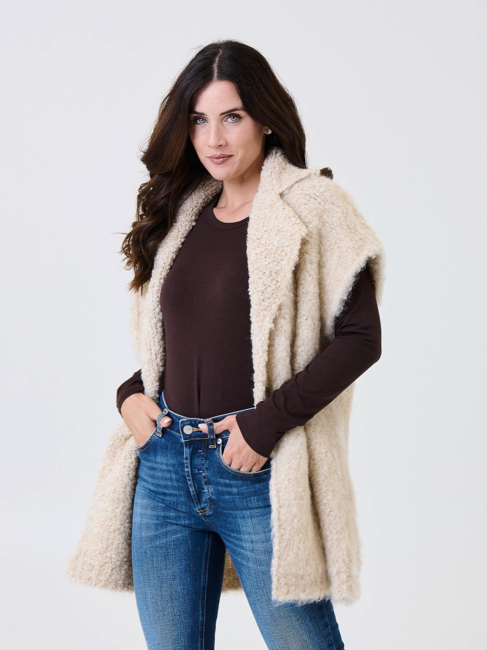 Giacca teddy smanicata Kontatto beige - Image 2