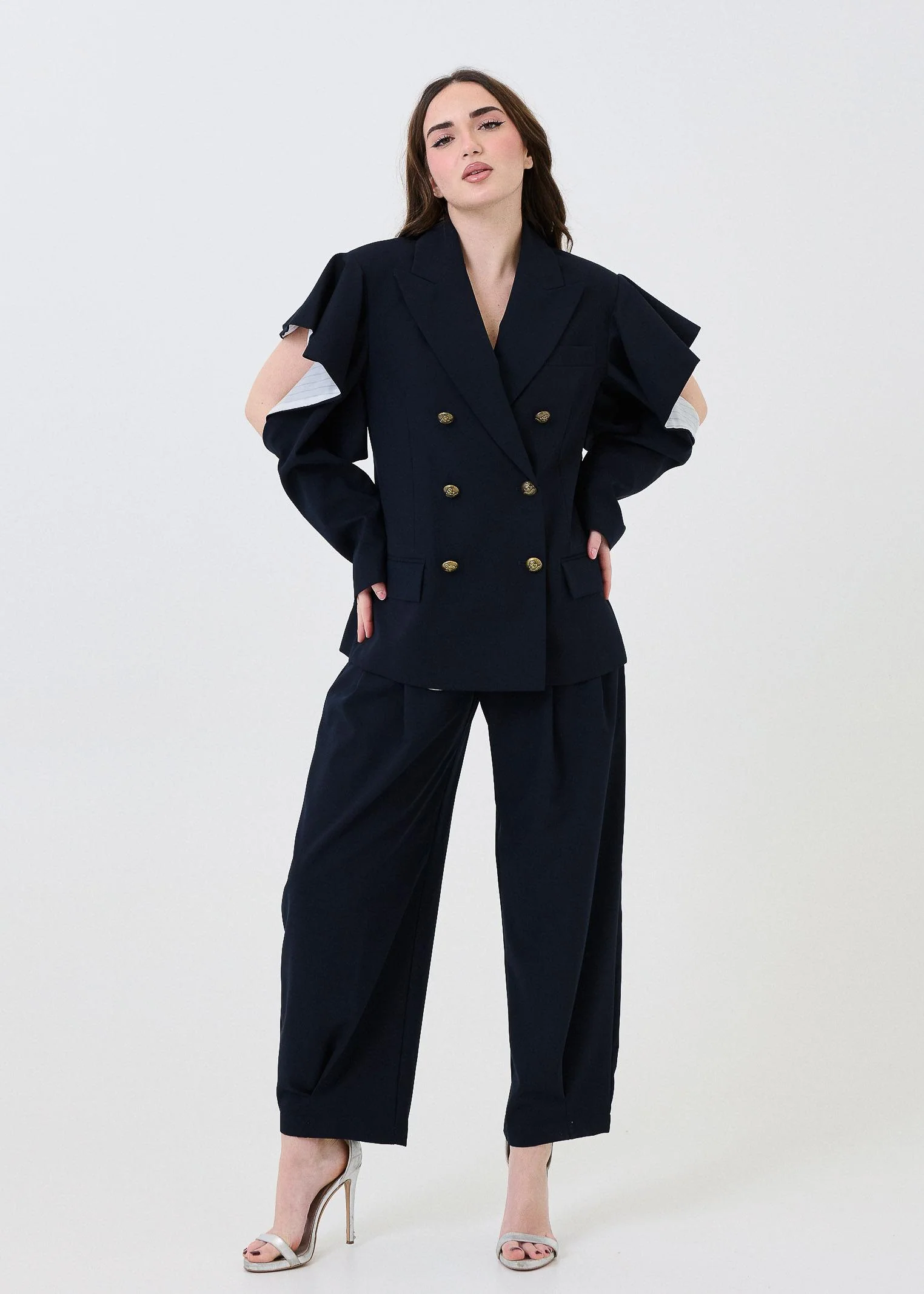 Giacca Vicolo blu con rouches sulle spalle - Image 4