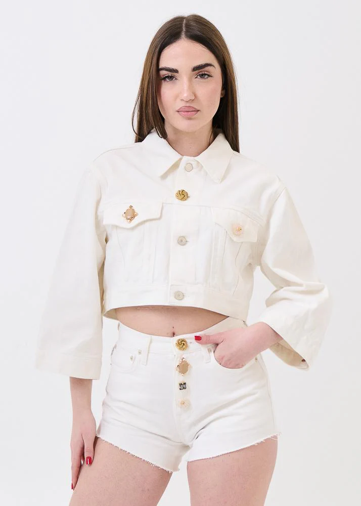 Giubbino in denim Vicolo bianco crop con bottoni gioiello