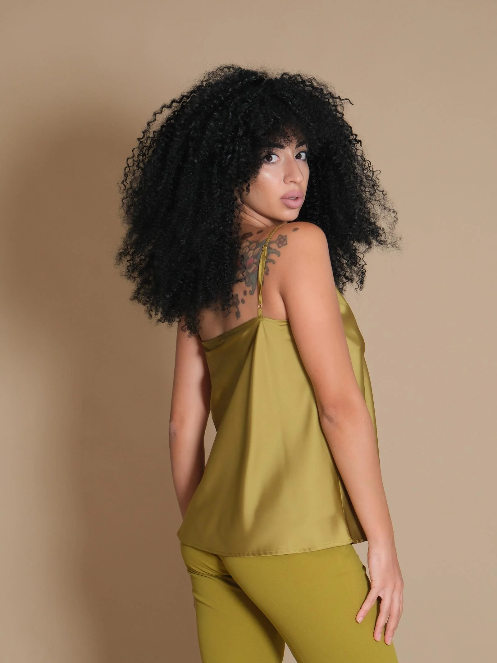 Bluse Imperial verde olio scollo rotondo - Image 3