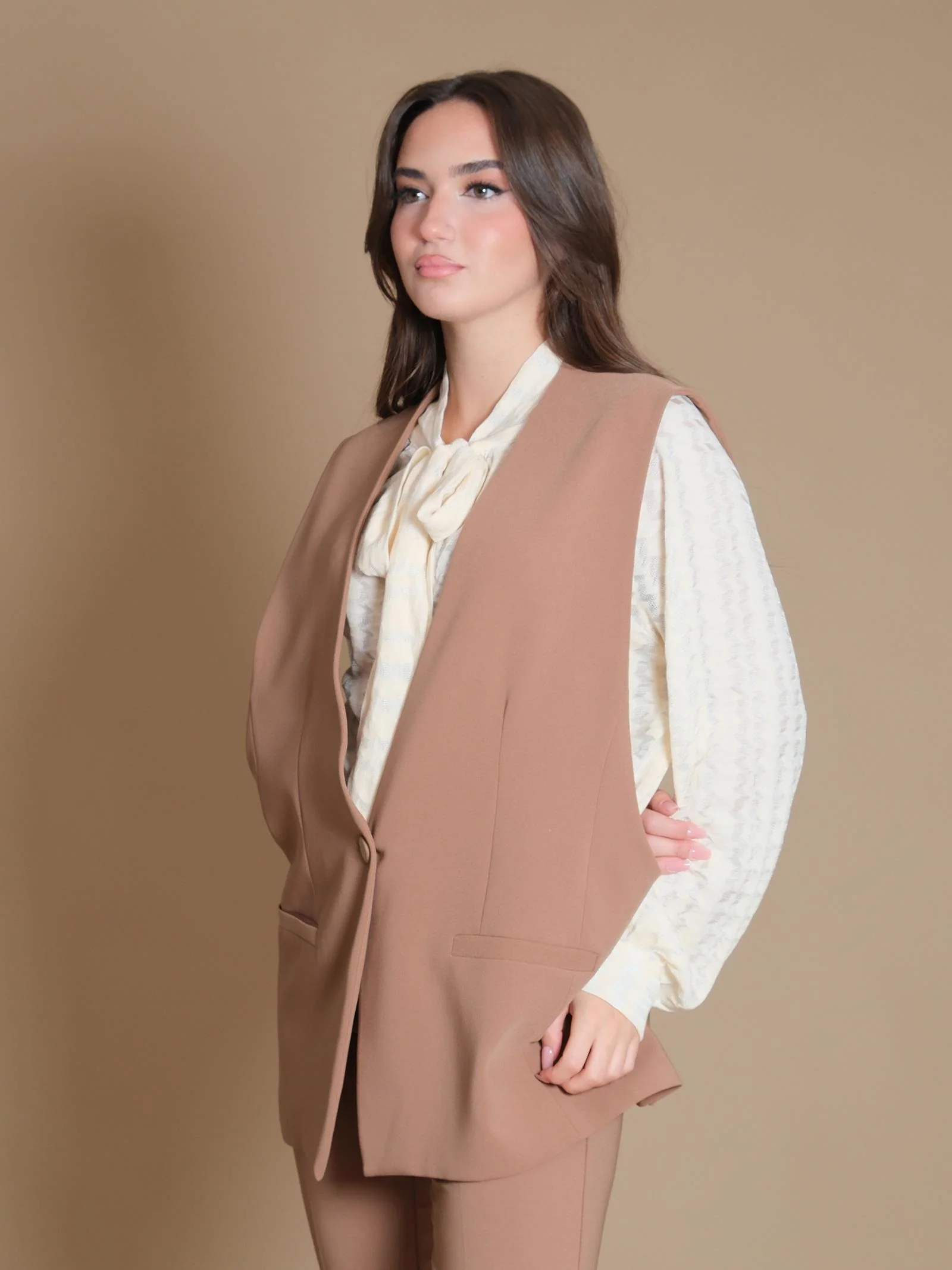 Gilet Imperial con inserti tasca lineari marrone - Image 2