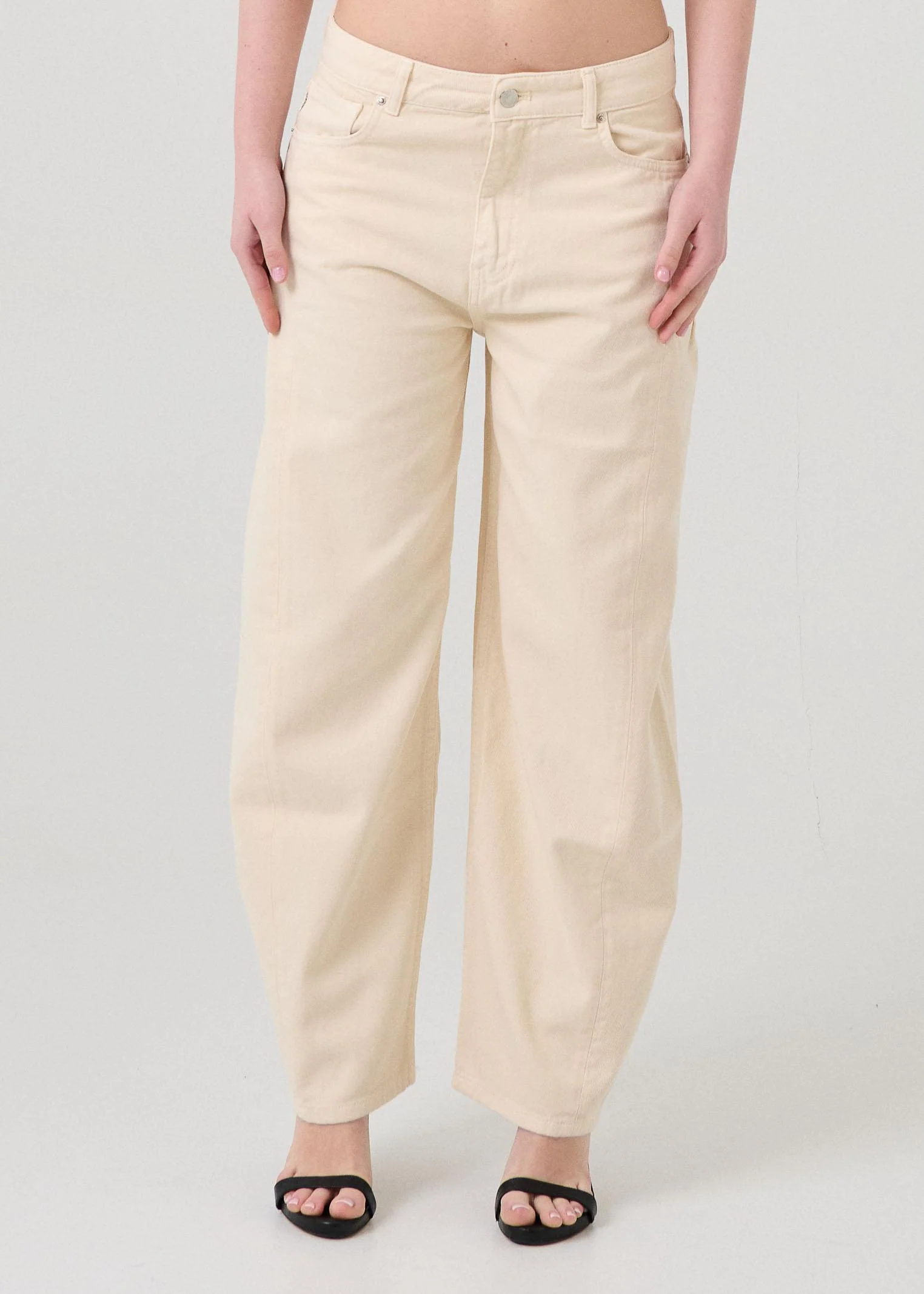 Jeans "Chiara Barrel" Vicolo vaniglia