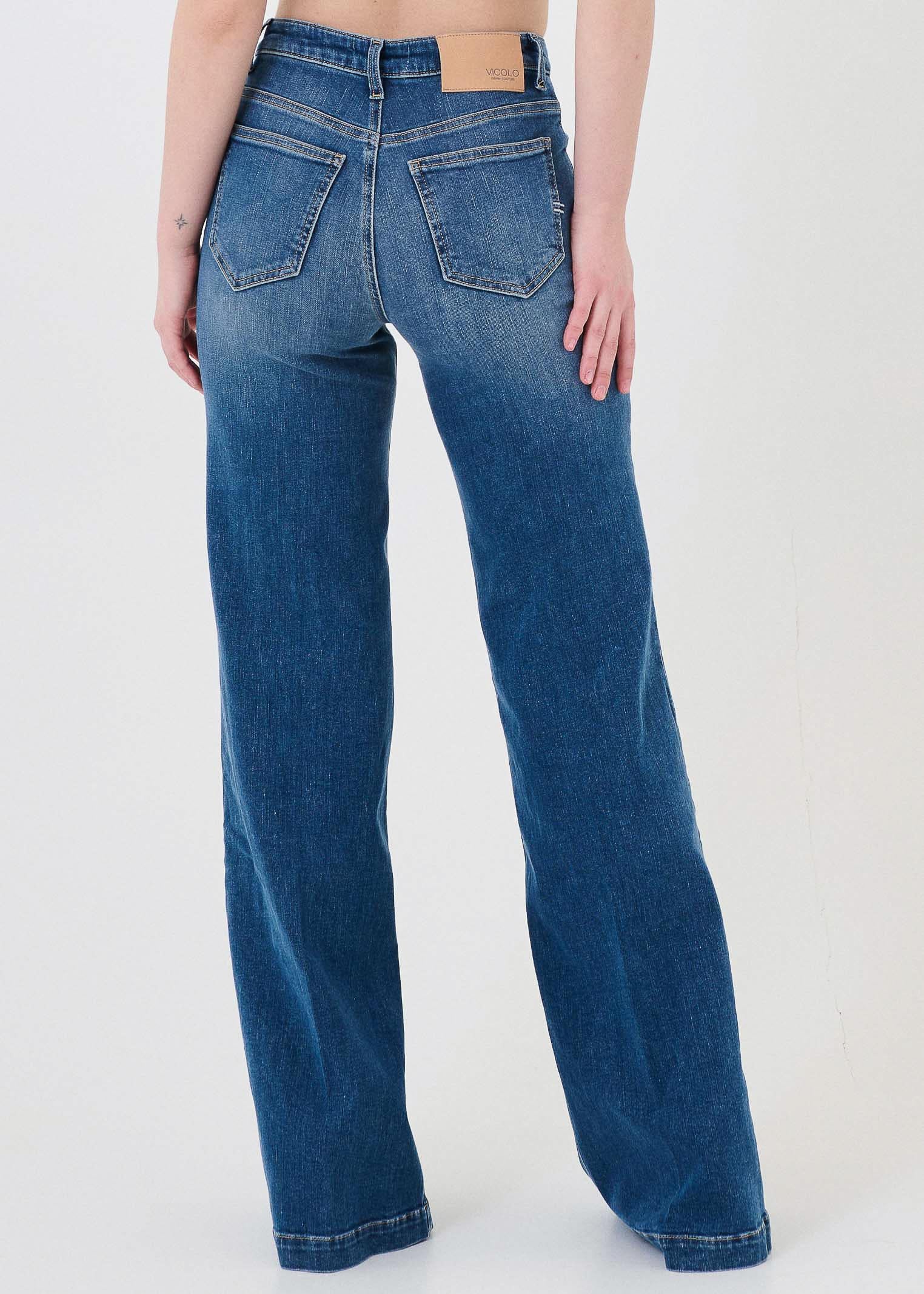 Jeans "Giudith" Vicolo blu con bottoni dorati - Image 3