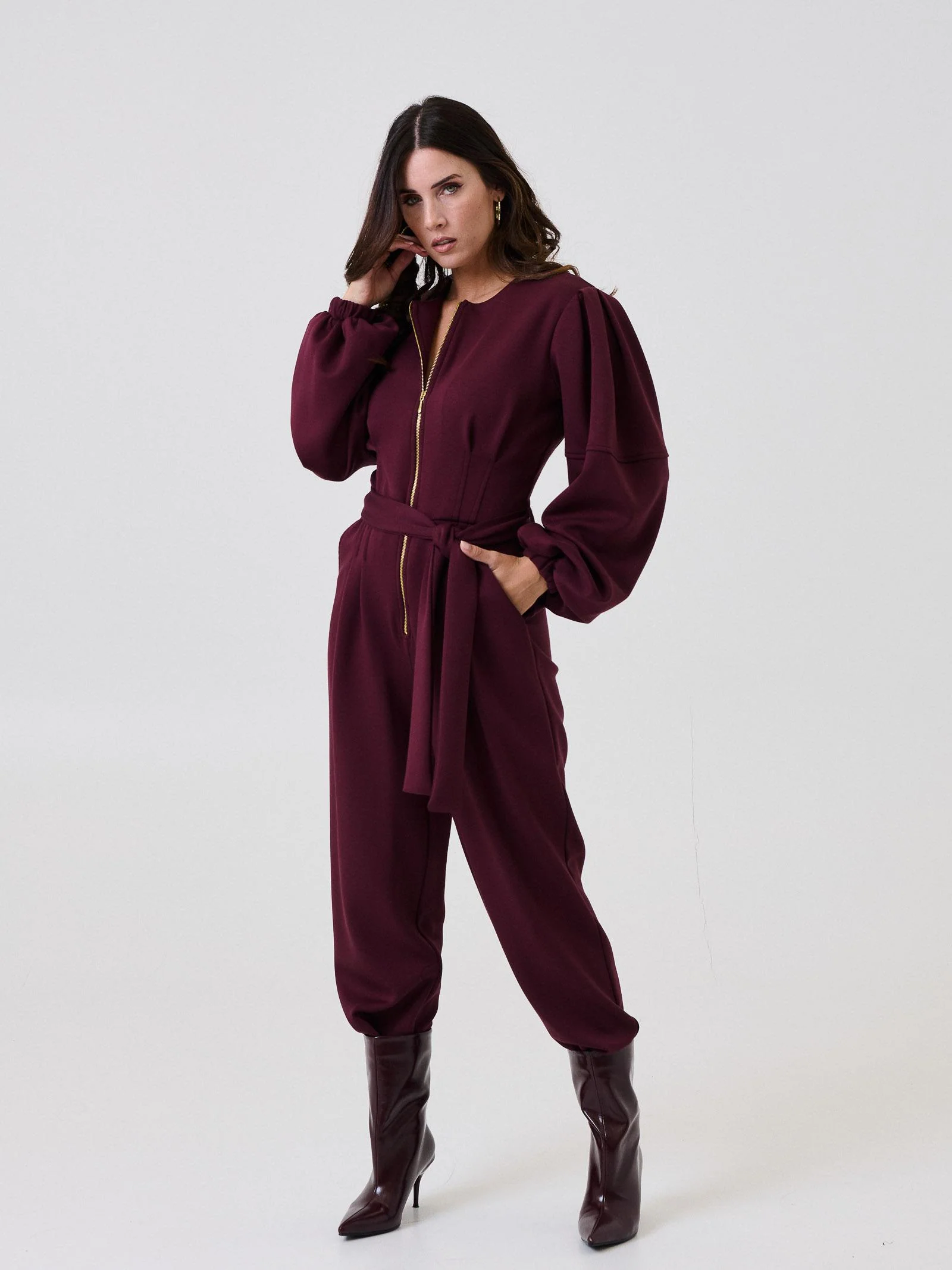 Jumpsuit Bohemian Vì bordeaux con zip centrale - Image 2