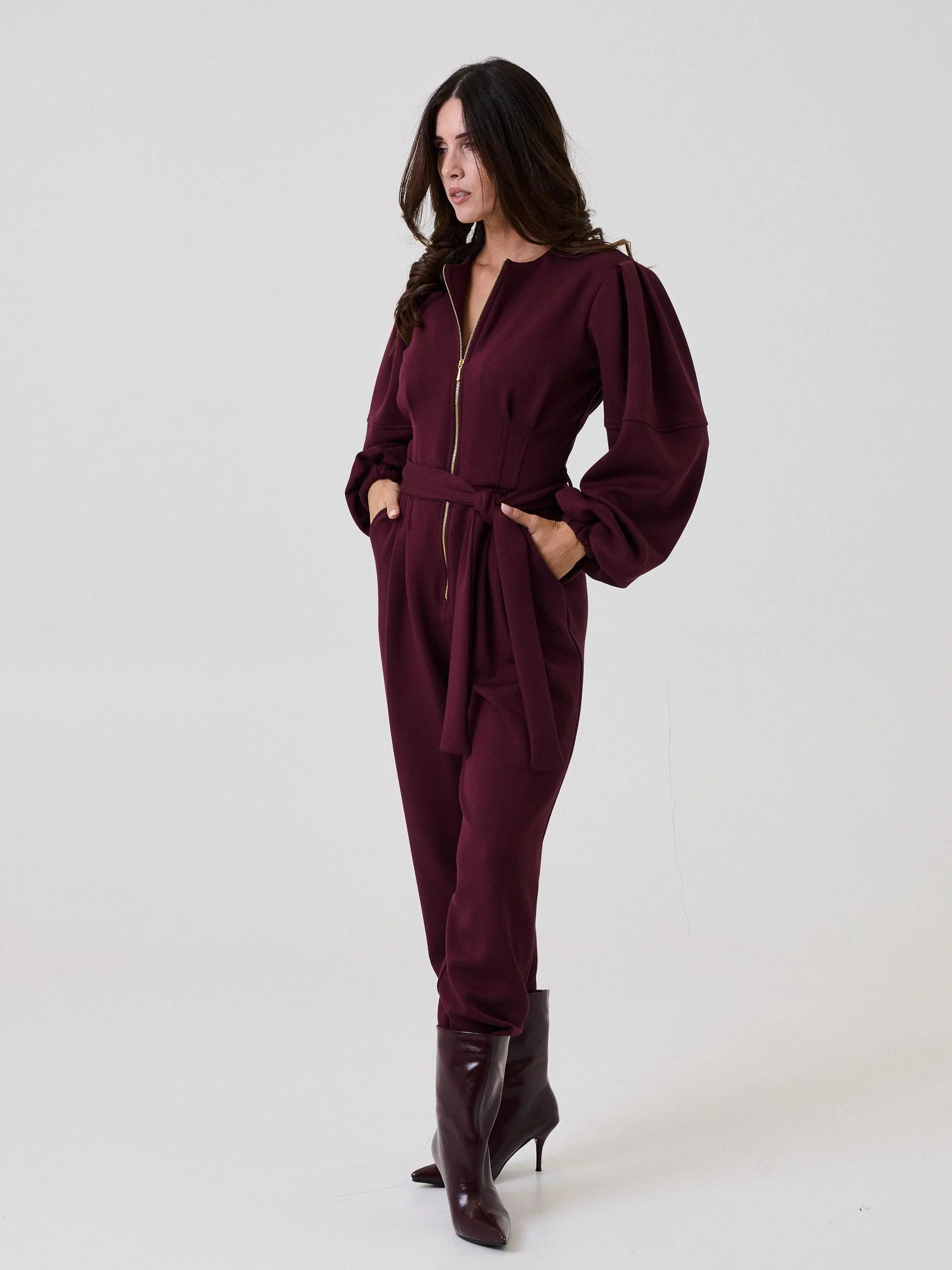 Jumpsuit Bohemian Vì bordeaux con zip centrale - Image 3