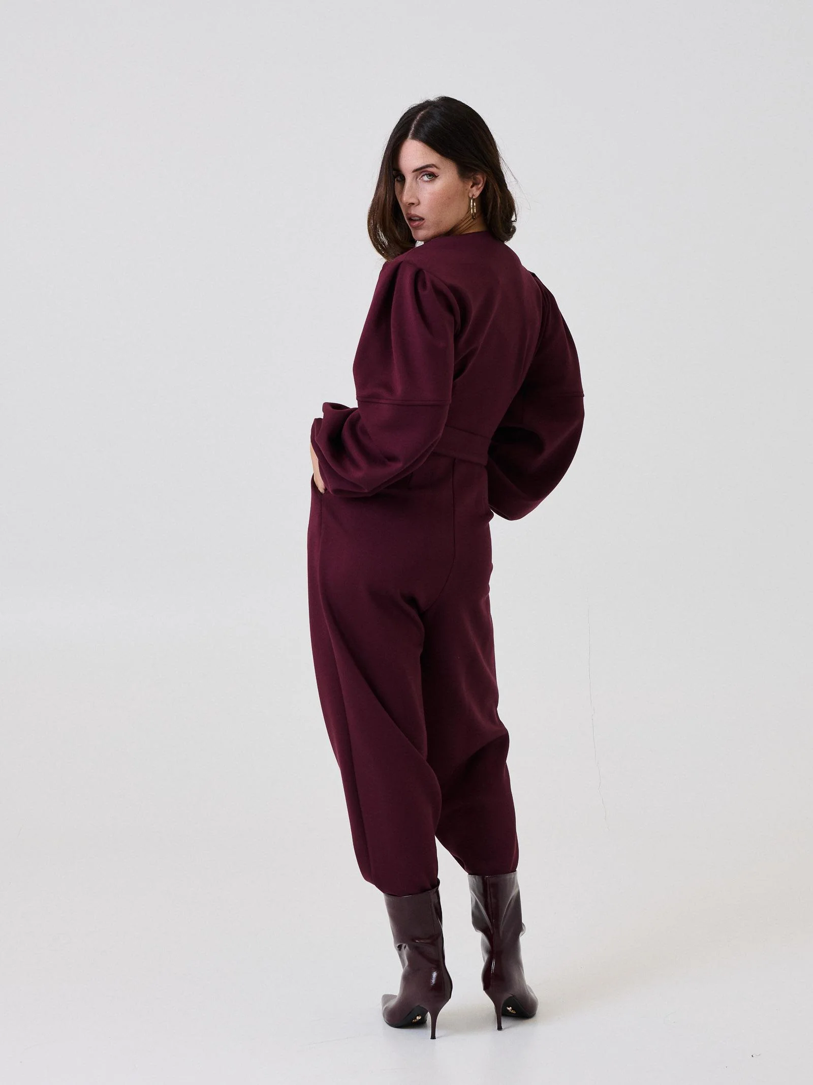 Jumpsuit Bohemian Vì bordeaux con zip centrale - Image 4