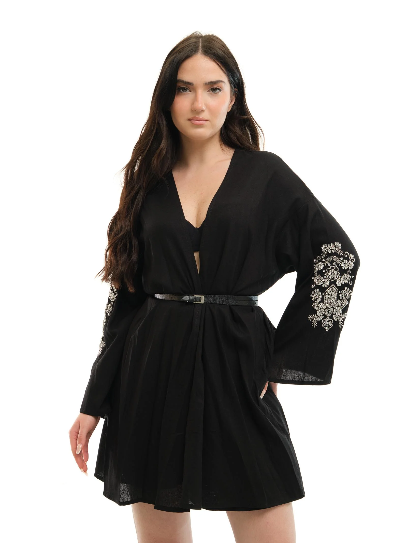Kimono Haveone nero con applicazioni gioiello