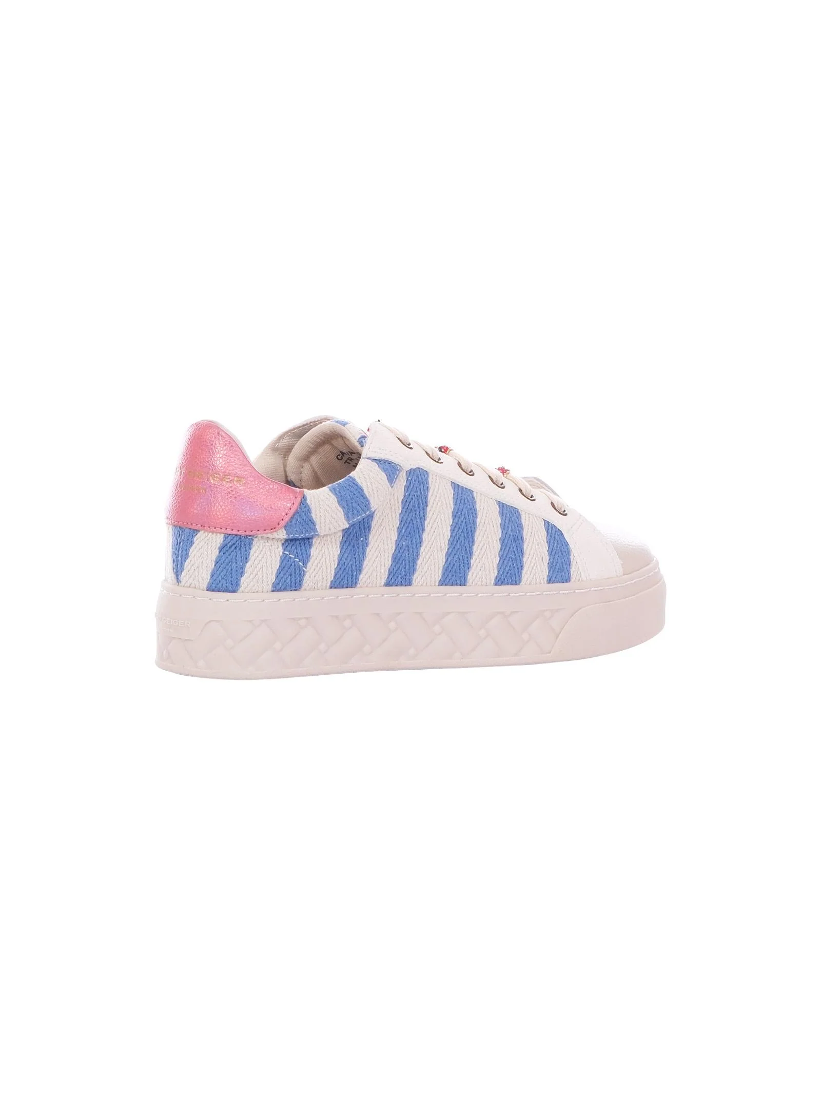 Sneakers Kurt Geiger bianca con dettagli azzurri e fragoline - Image 3