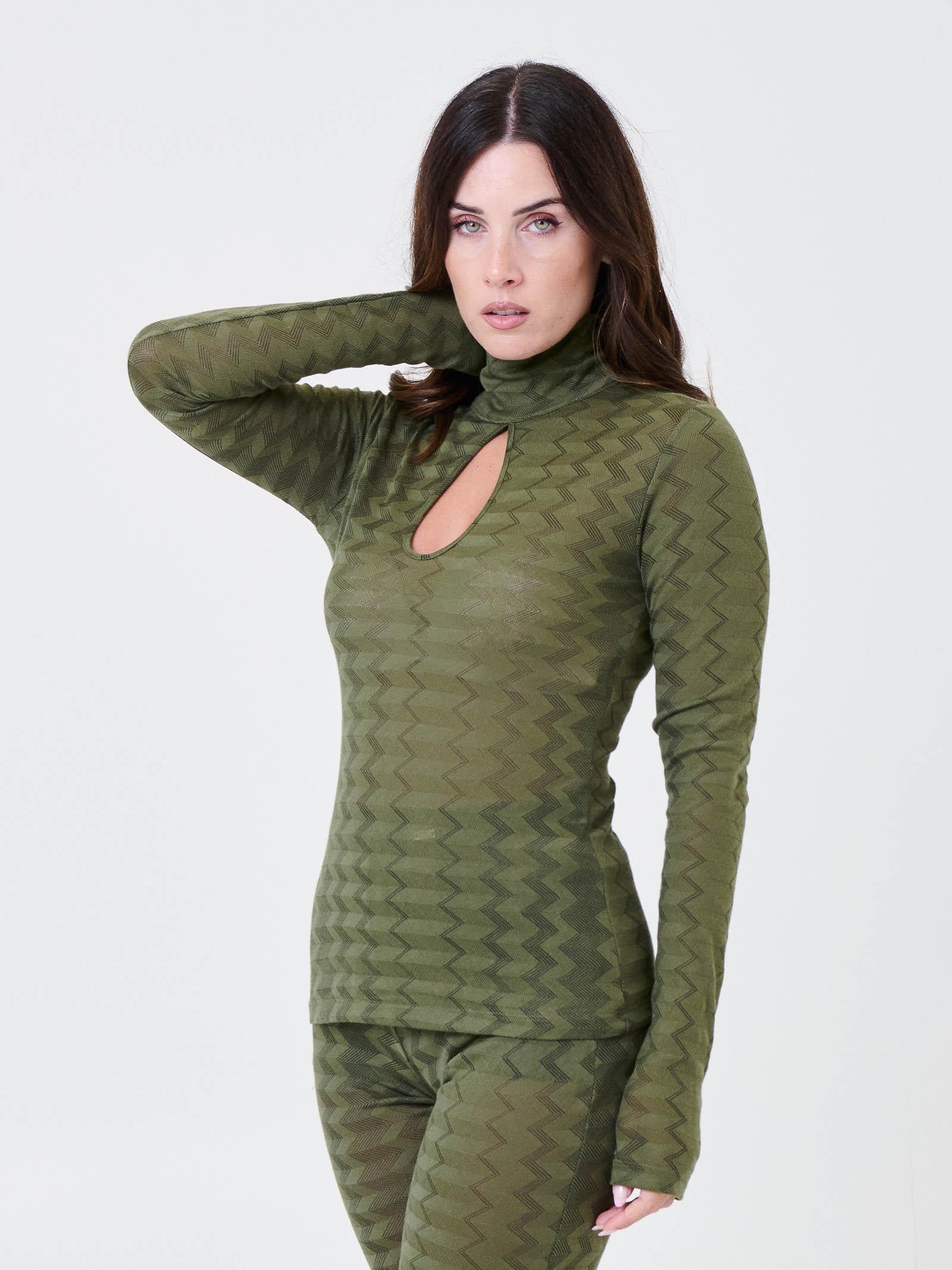 Maglia a collo alto Pho Firenze verde militare con motivo a zig zag - Image 2