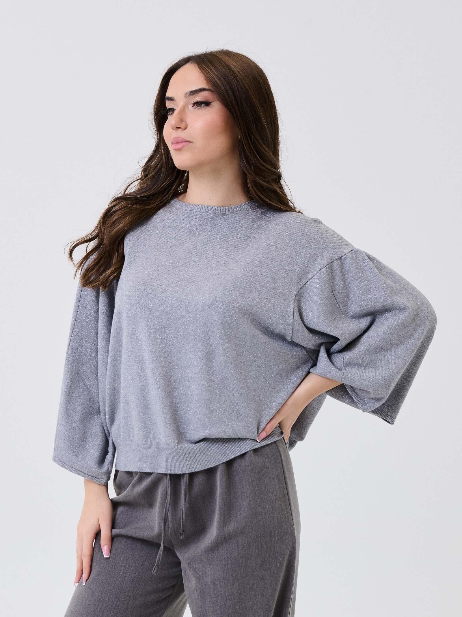 Maglia a spalla scesa Armoire grigio con dettagli filo lurex - Image 2