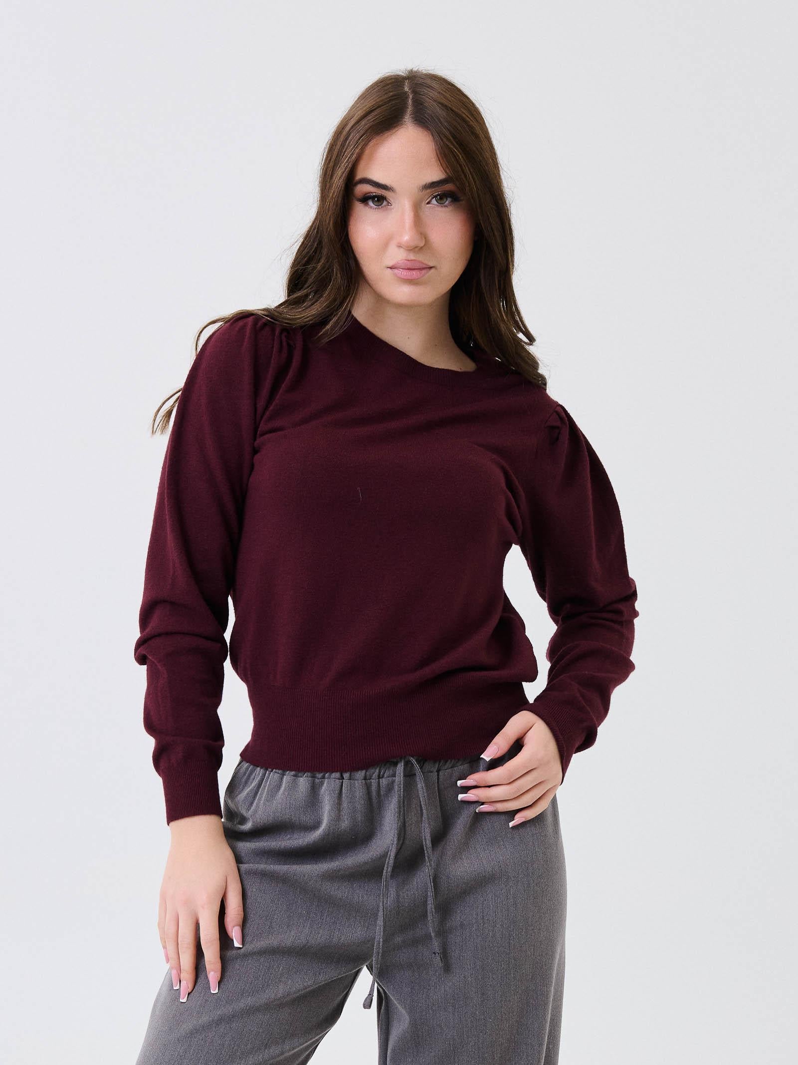 Maglione Armoire vino con spalle arricciate