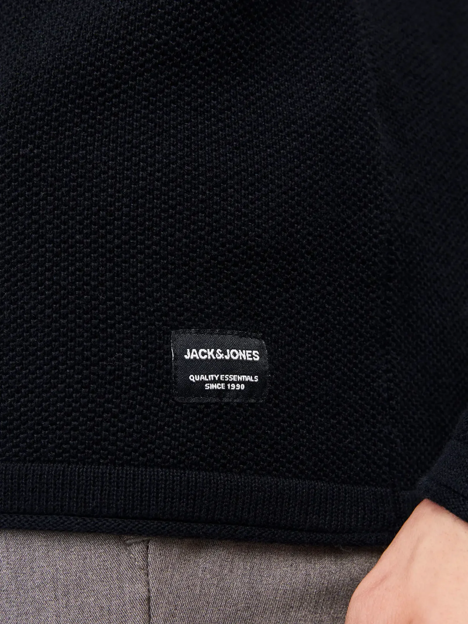 Maglione Jack & Jones nero con patch logo - Image 4