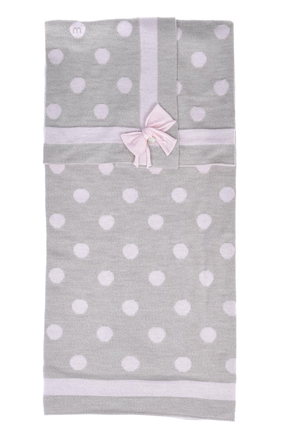 Coperta in filo tortora e rosa a pois