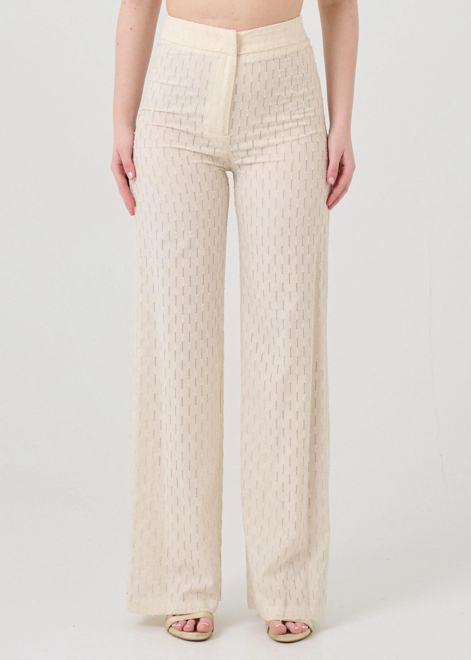 Pantalone a palazzo Bohemian Vì crema con motivi traforati
