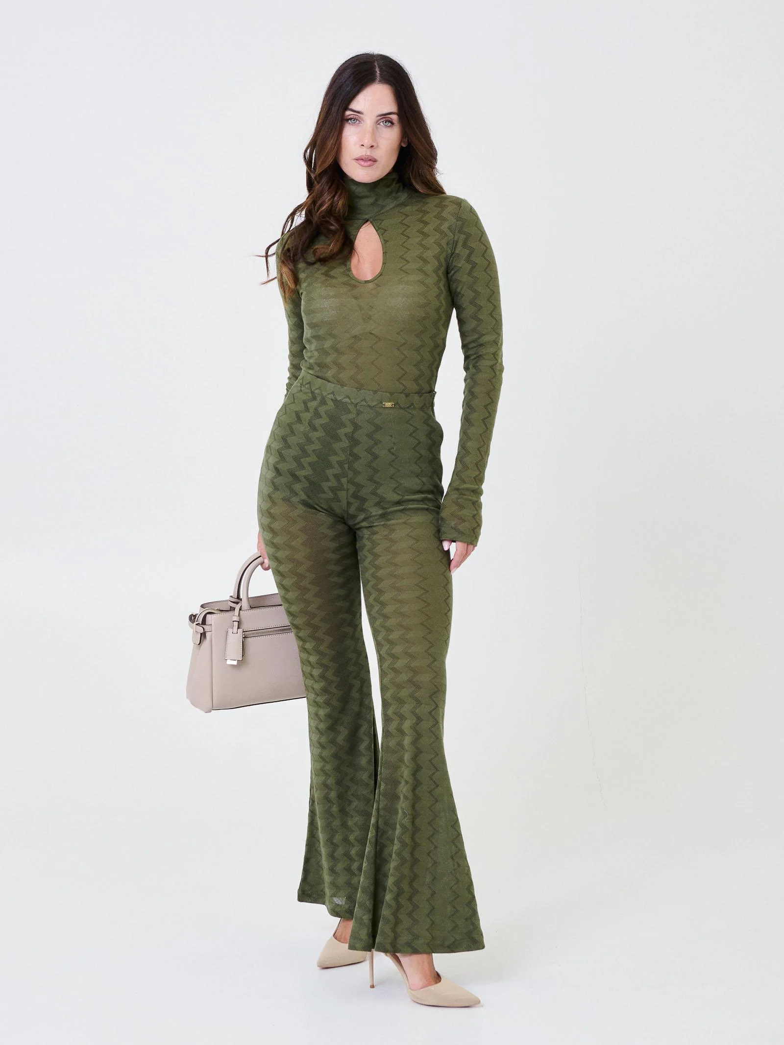 Pantalone a zampa Pho Firenze verde militare con motivo a zig zag