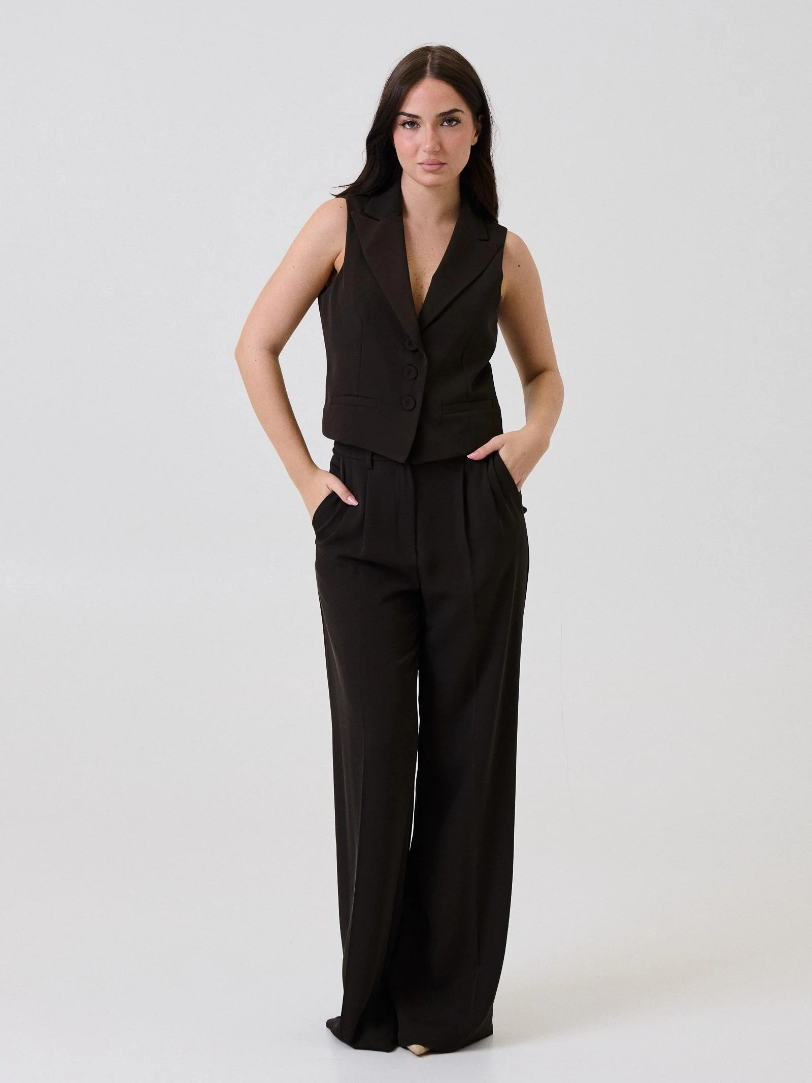 Pantalone ampio Armoire moro con pinces - Image 4