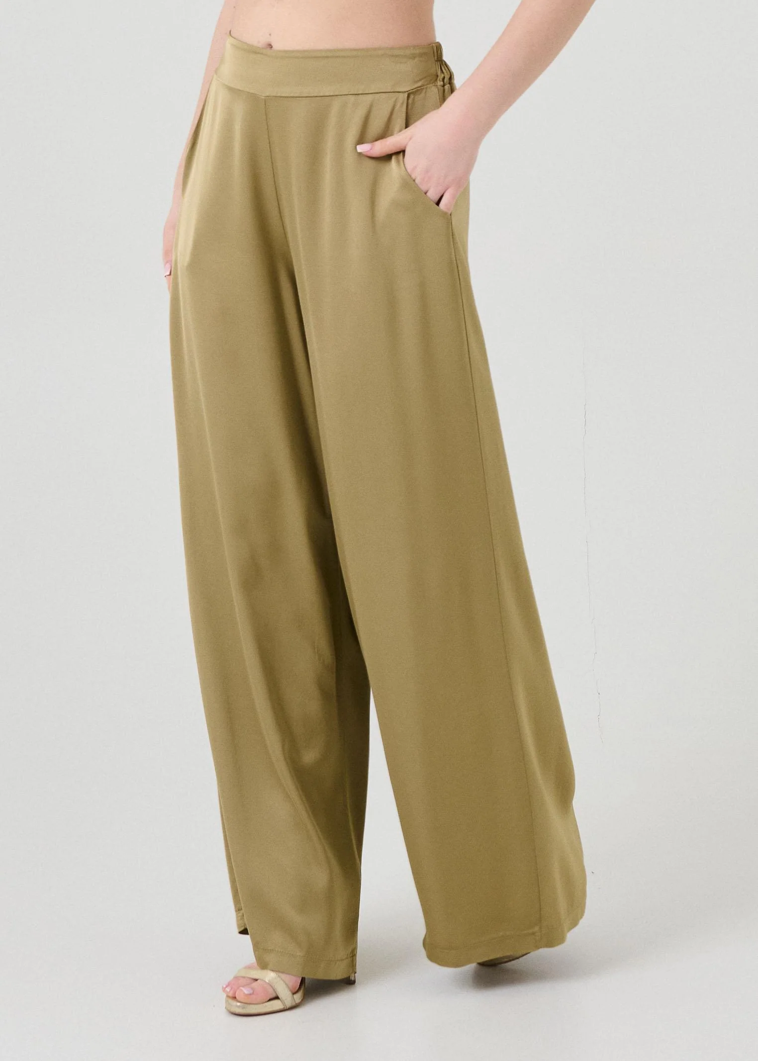 Pantalone ampio Armoire verde a vita alta - Image 2