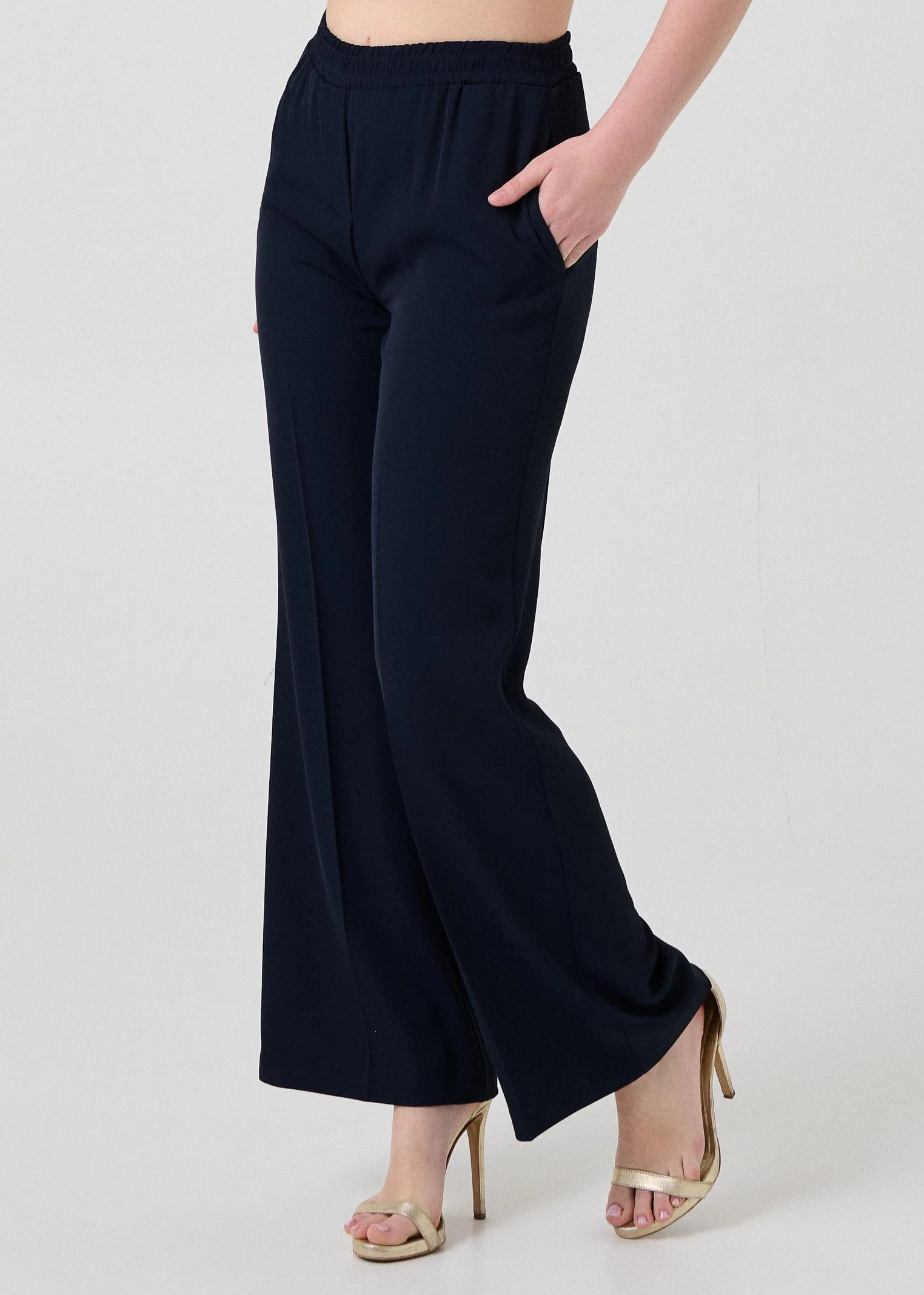 Pantalone Armoire blu elasticizzato in vita - Image 2