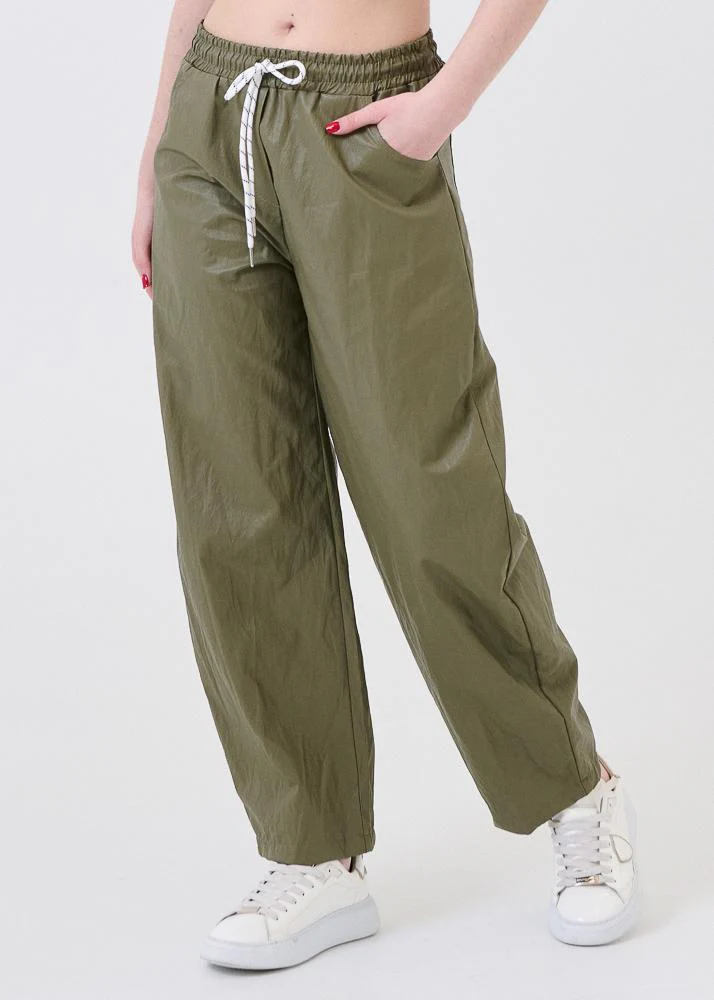 Pantalone Armoire verde salvia con coulisse a contrasto - Image 2