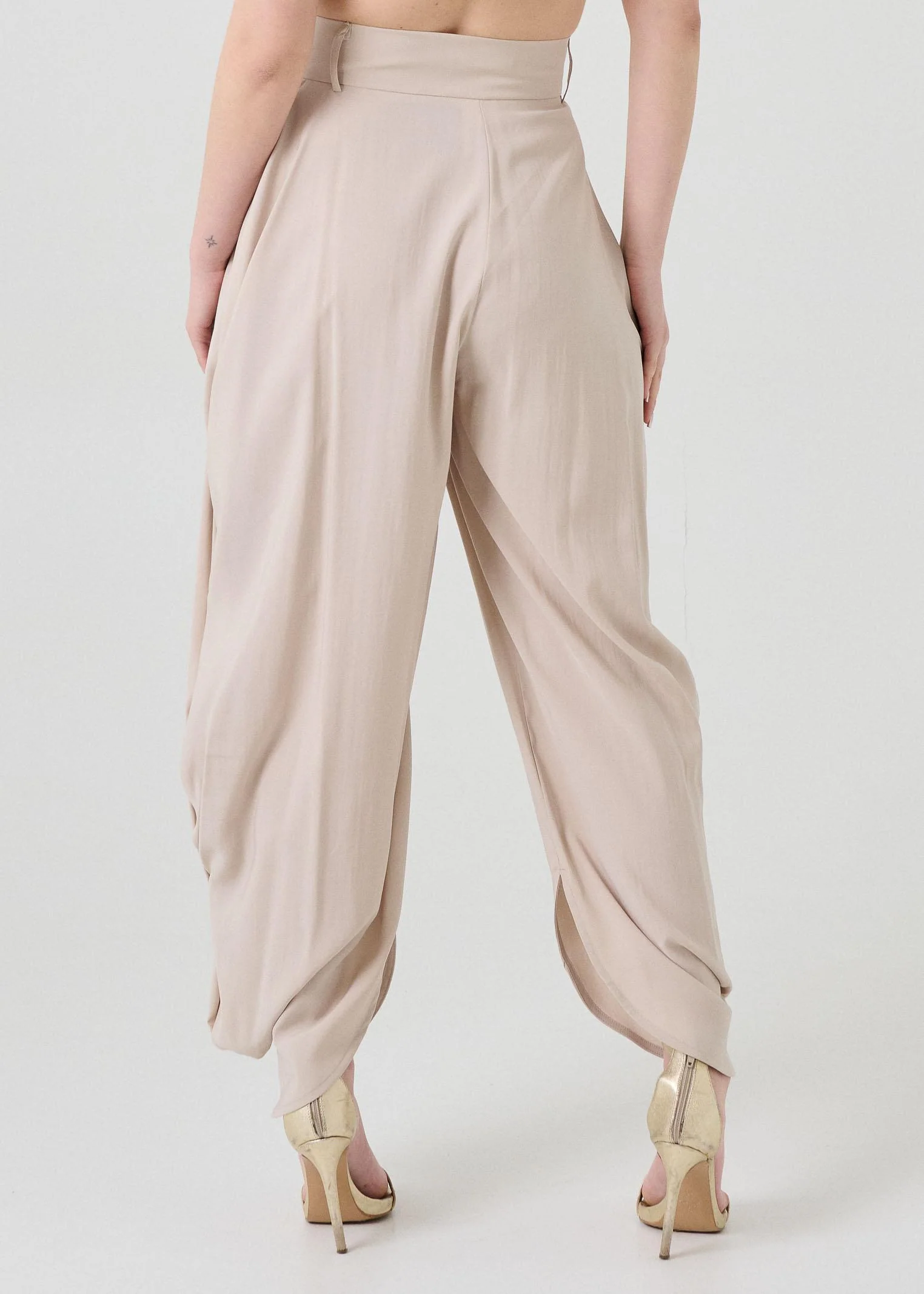 Pantalone "Flowy" Boheamin Vì taupe con pinces - Image 3