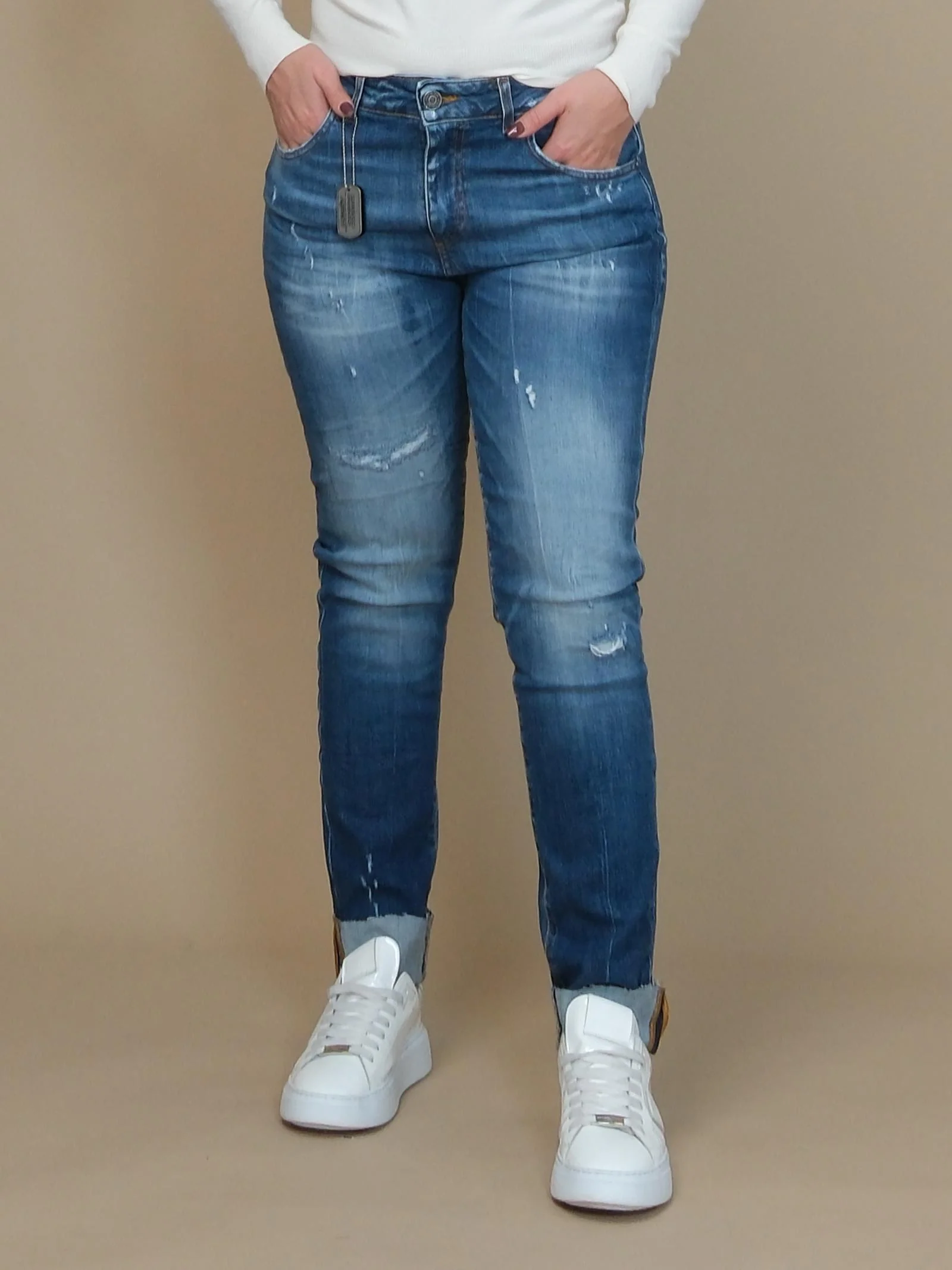 Jeans regular Patriòt blu in denim con risvolto