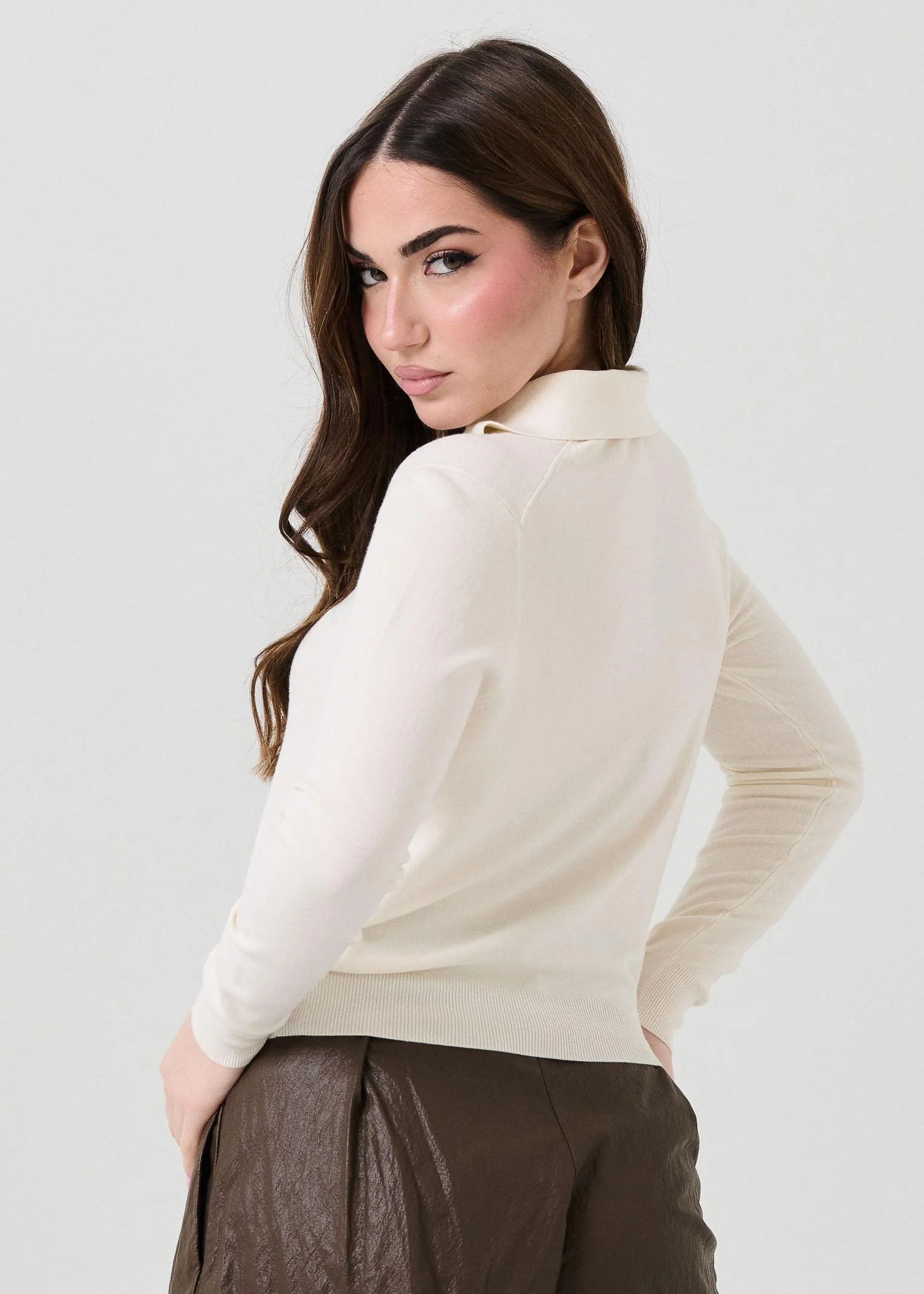Polo Armoire crema - Image 4