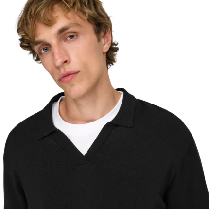 Polo Only & Sons nera con scollo a V - Image 4