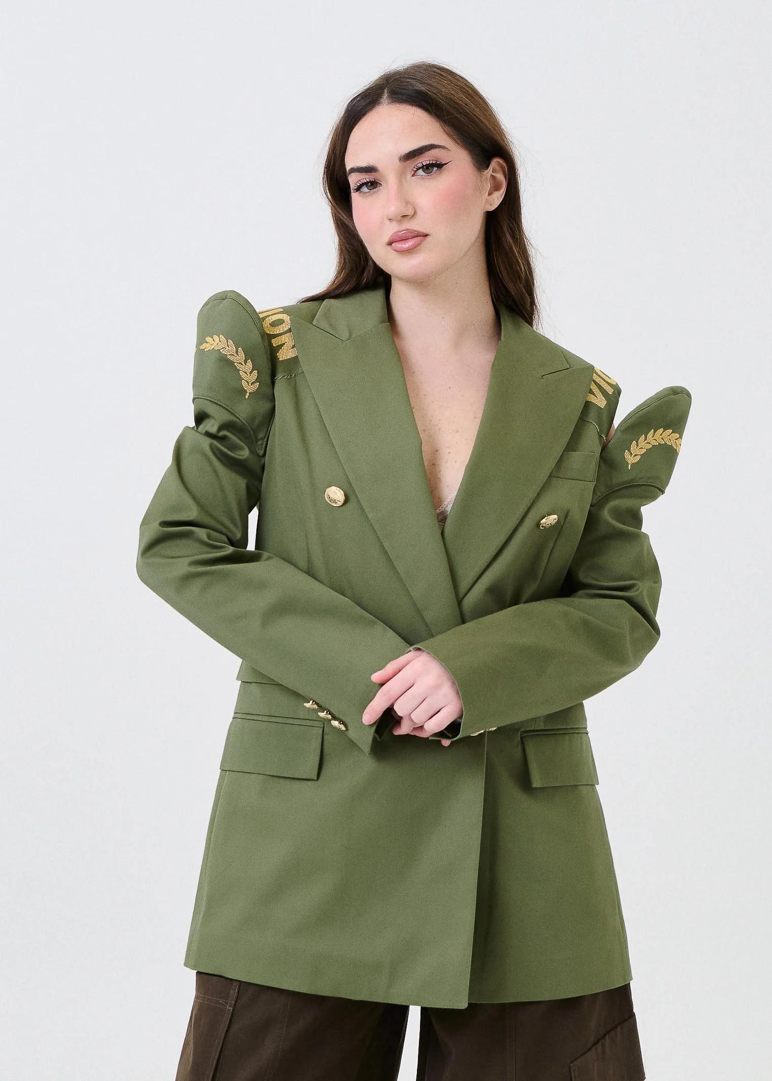 Blazer doppiopetto Vicolo verde militare con dettaglio cut out - Image 2